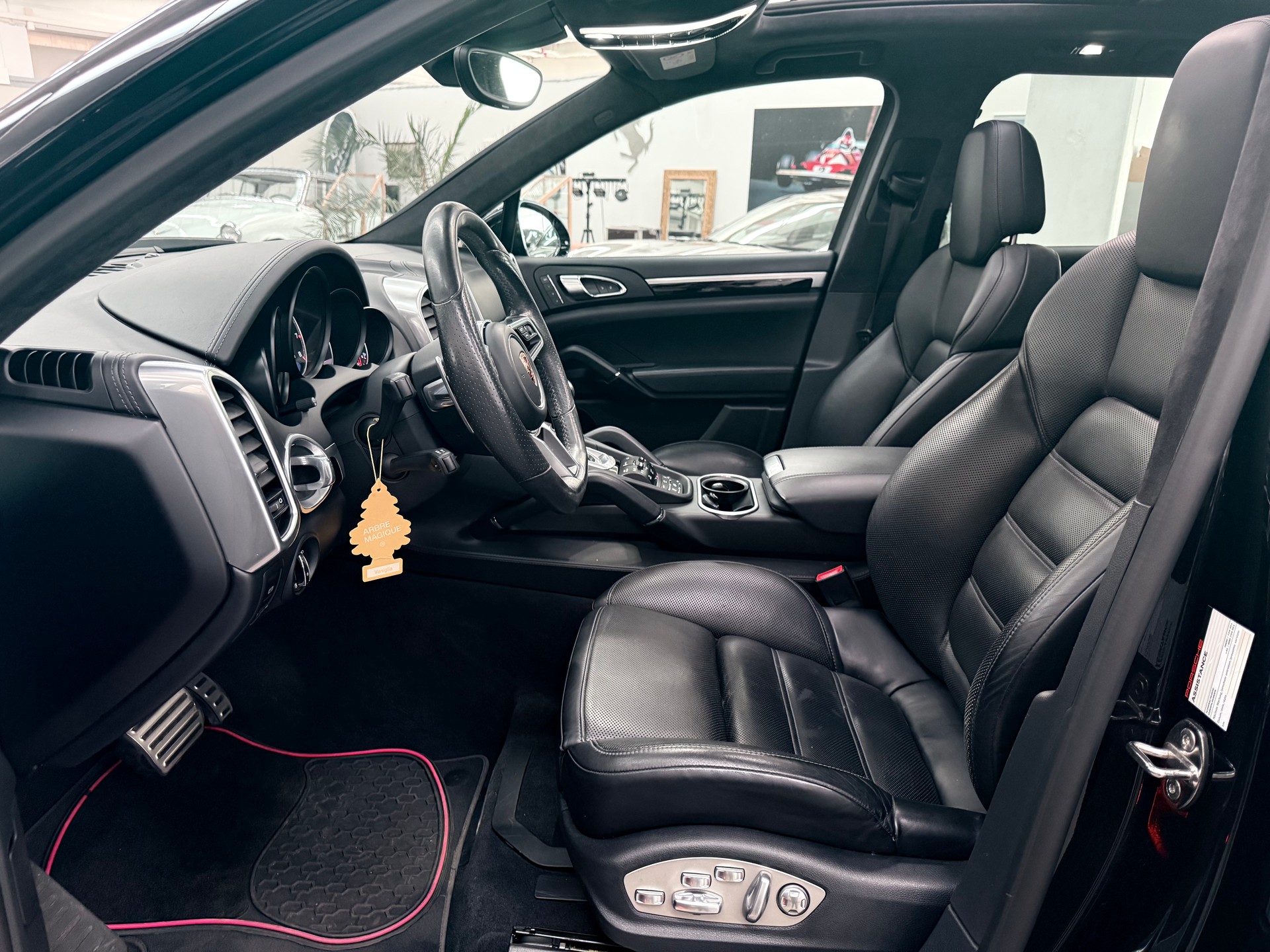 PORSCHE Cayenne Turbo Magnum Sport Techart - 16