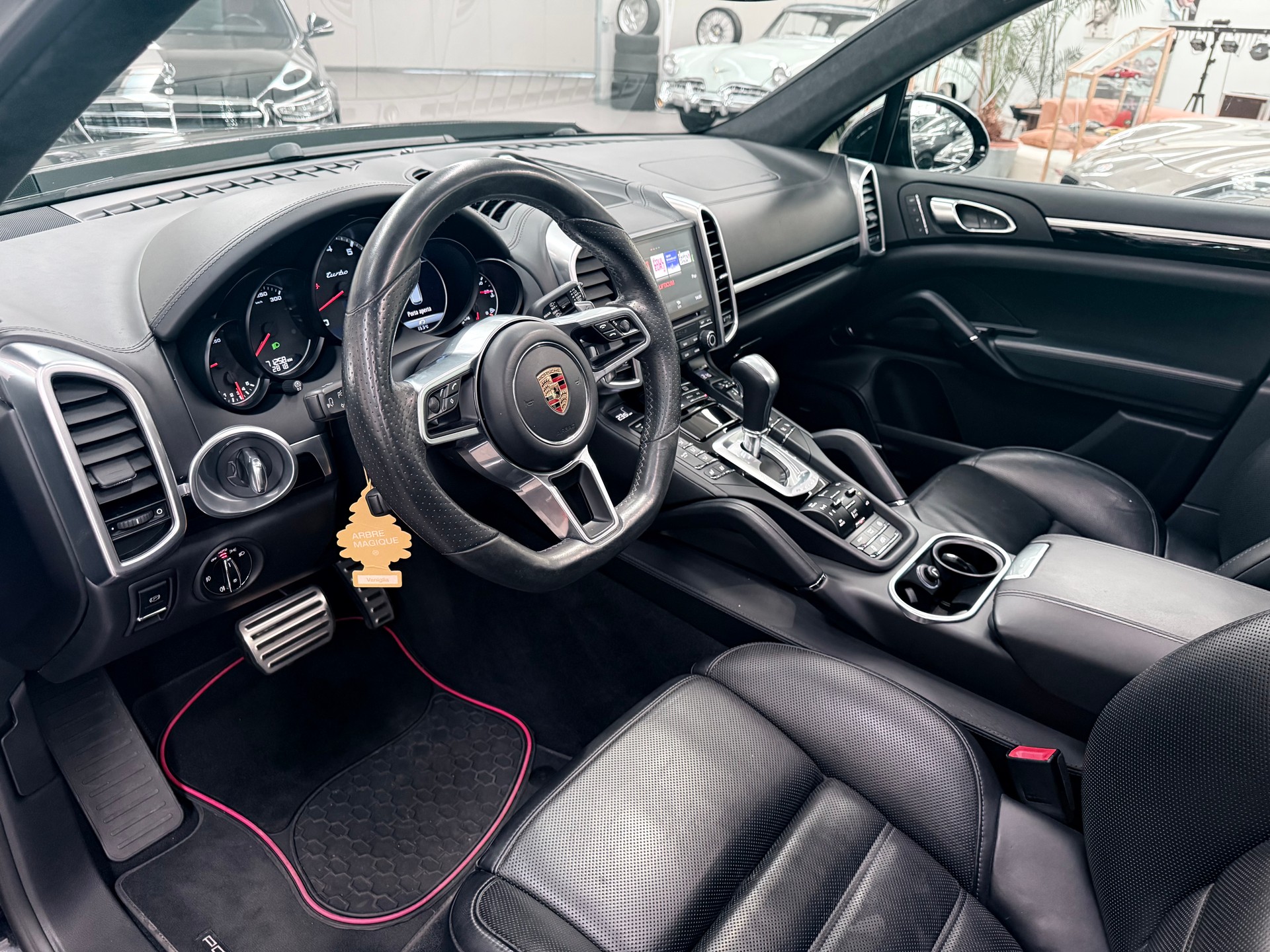 PORSCHE Cayenne Turbo Magnum Sport Techart - 15