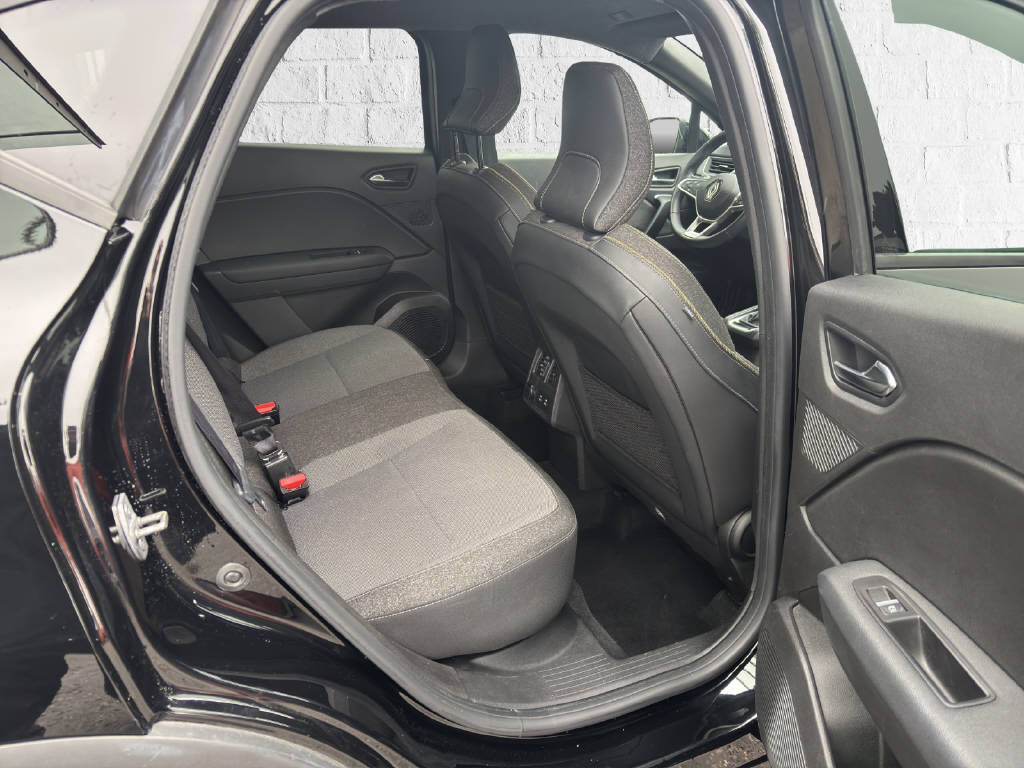 RENAULT Captur 1.3 TCe 140 techno - 14