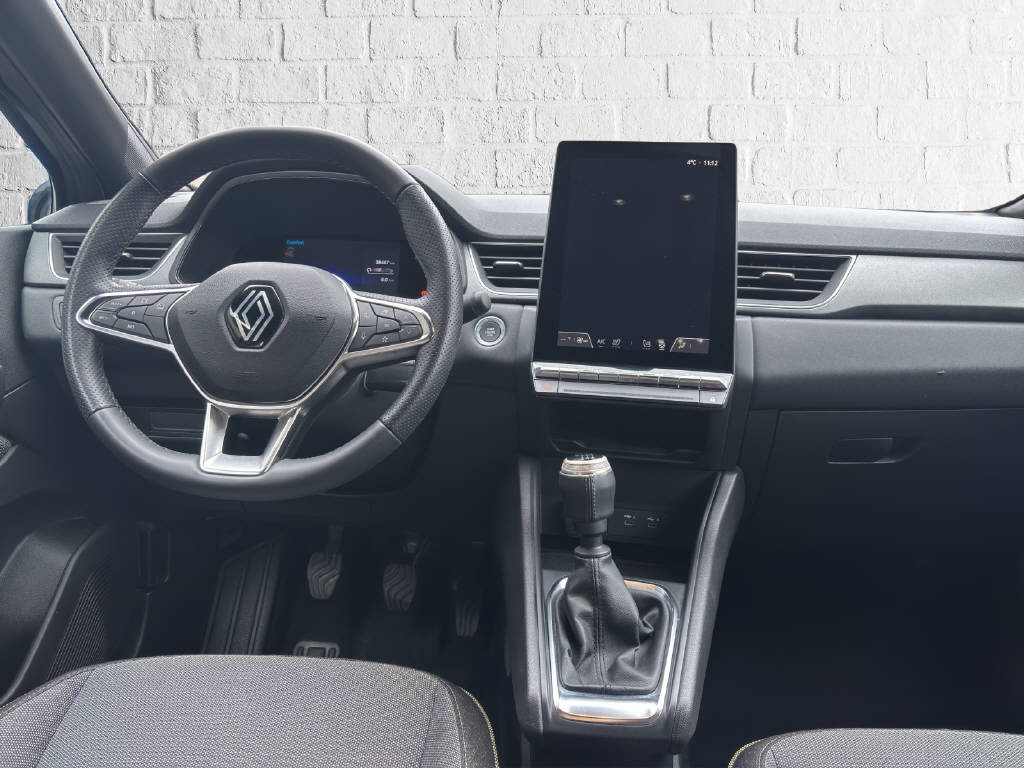 RENAULT Captur 1.3 TCe 140 techno - 8