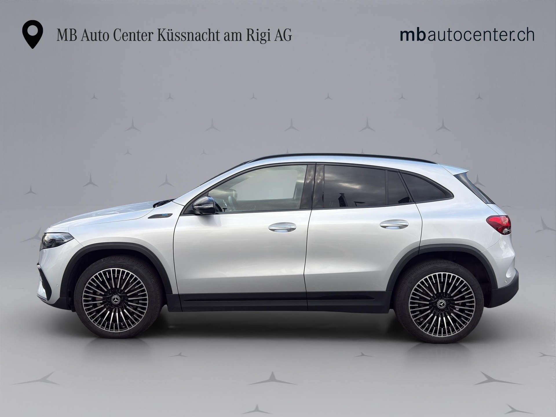 MERCEDES-BENZ EQA 350 Swiss Star AMG Line 4matic - 3