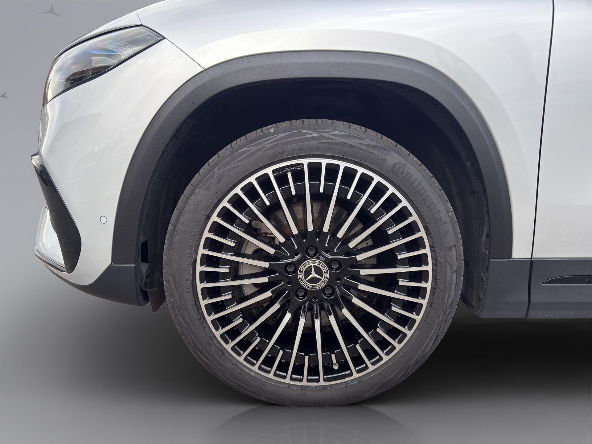 MERCEDES-BENZ EQA 350 Swiss Star AMG Line 4matic - 4