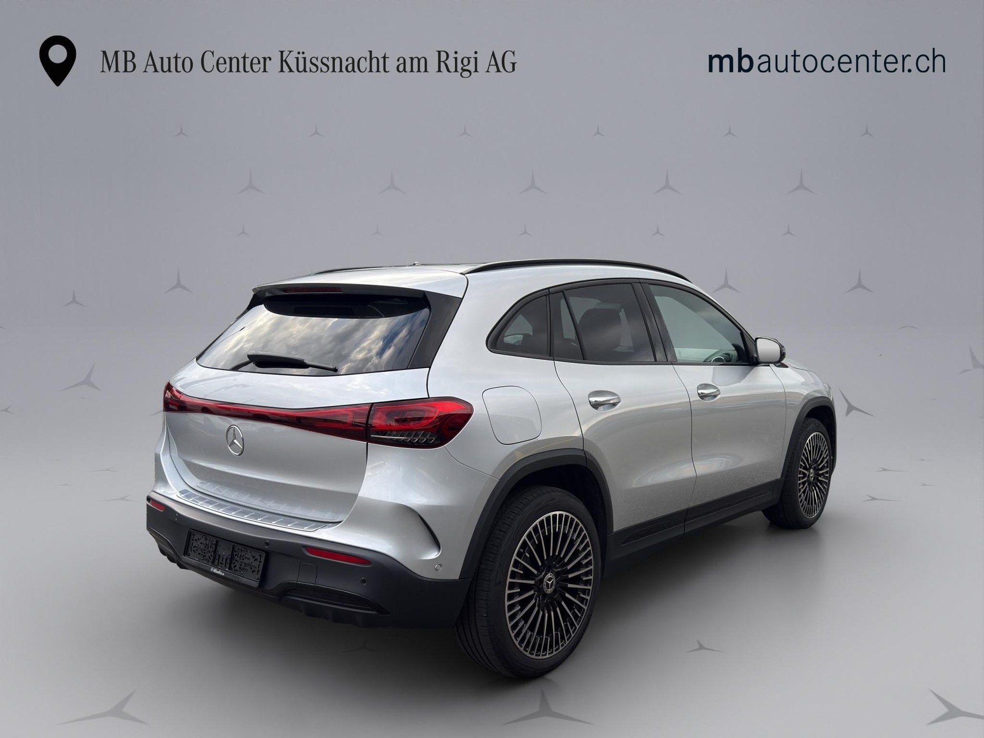 MERCEDES-BENZ EQA 350 Swiss Star AMG Line 4matic - 7