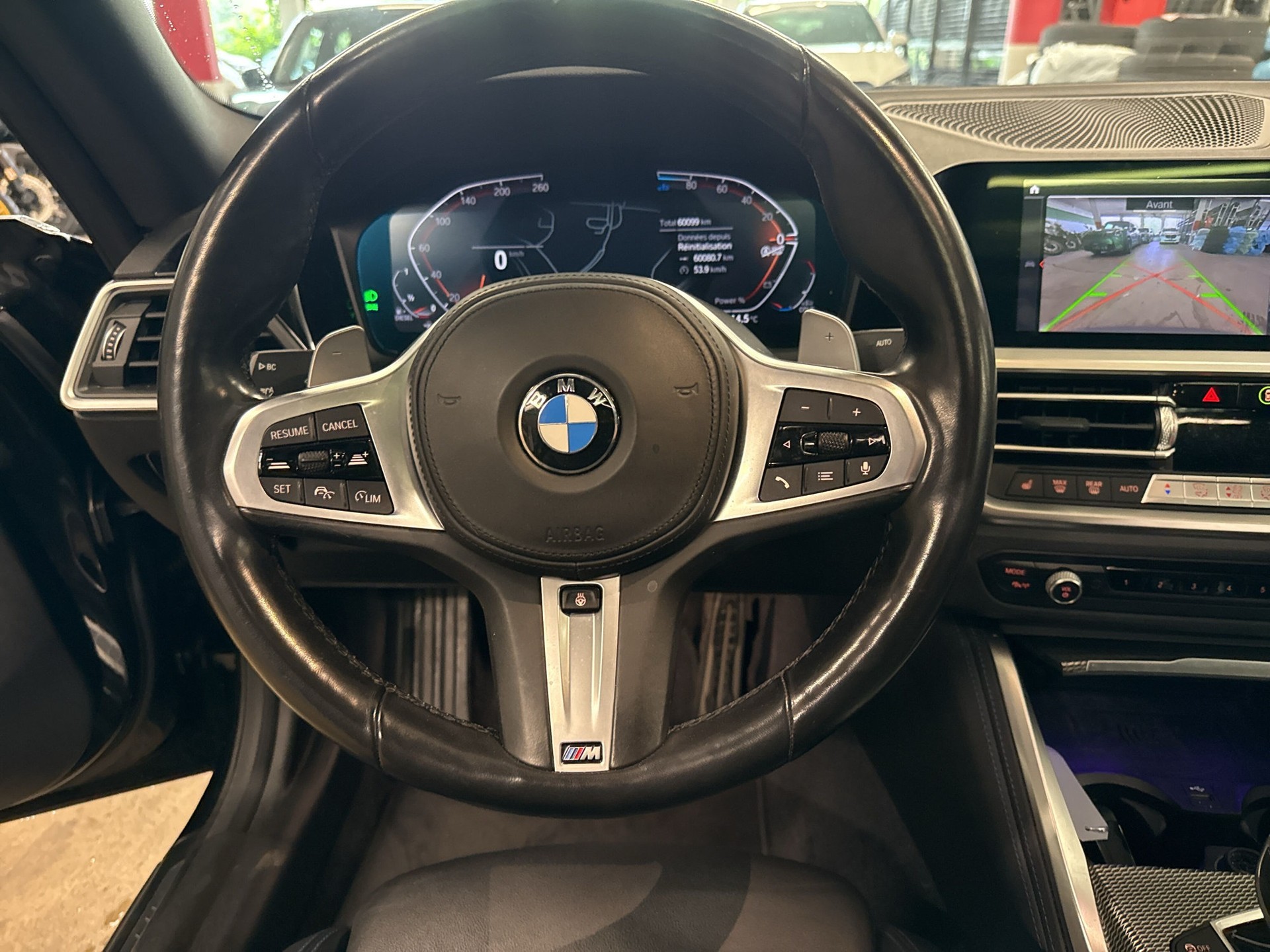 BMW 220d M Sport Pro - 12
