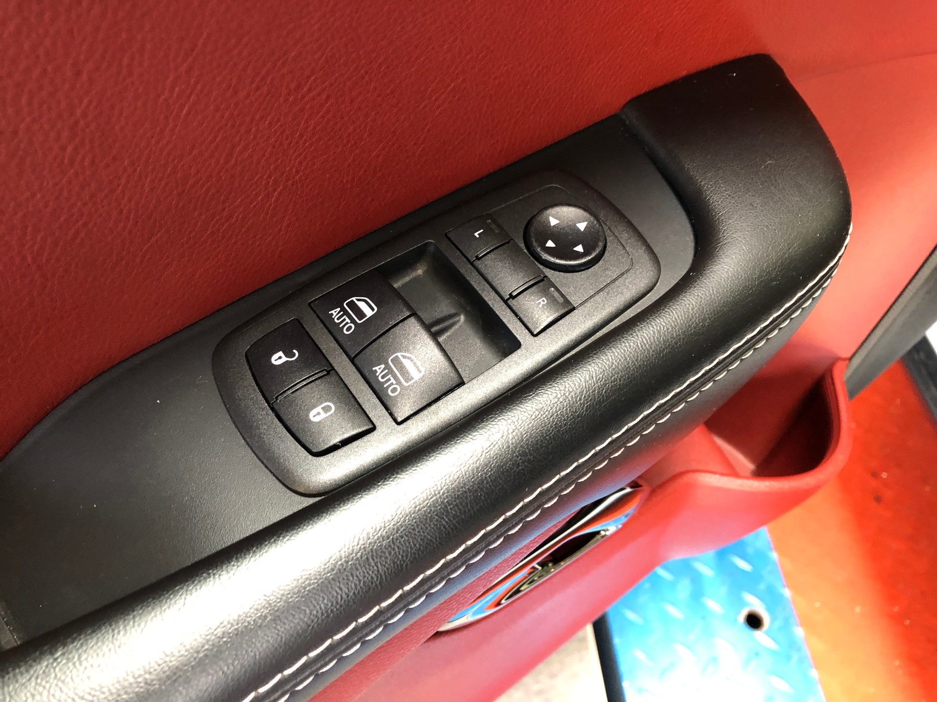 DODGE Challenger SRT 6.2-V8 Hellcat WIDEBODY Redeye - 25