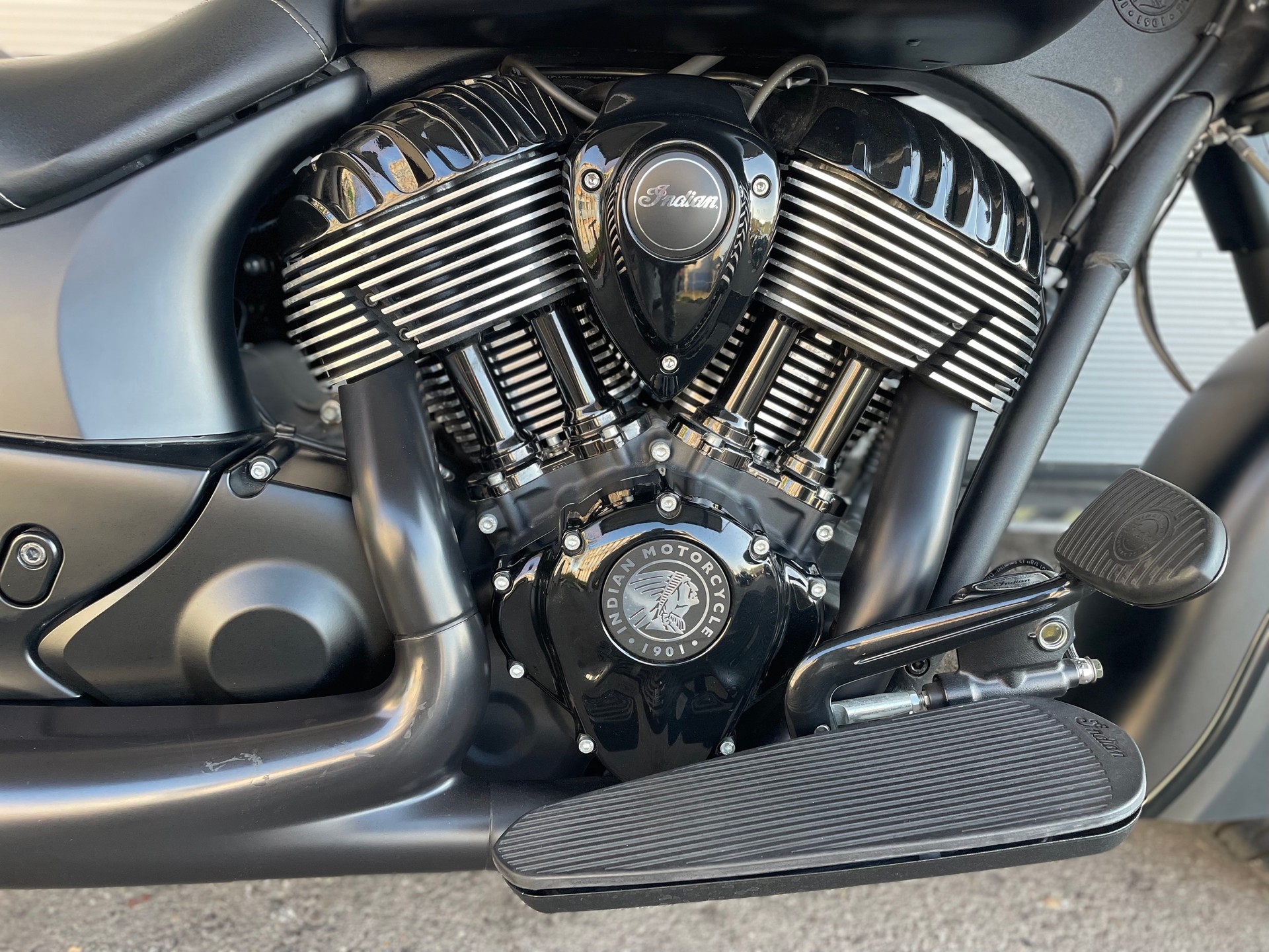 INDIAN Chief Dark Horse - 9