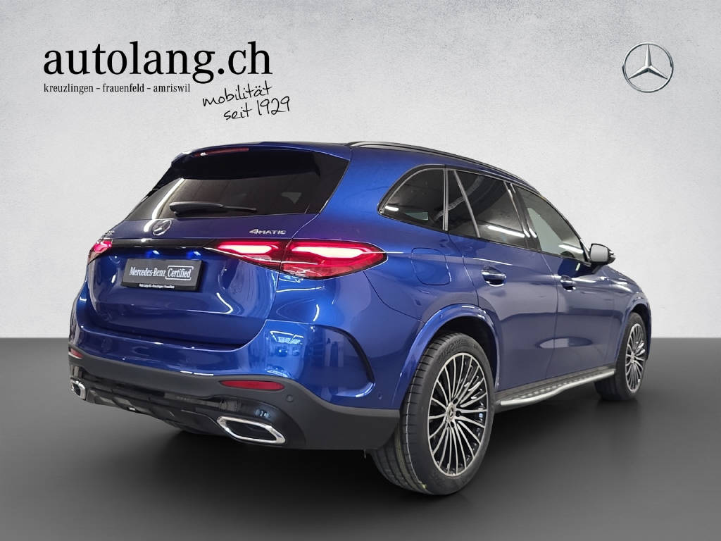 MERCEDES-BENZ GLC 300 AMG Line 4Matic - 4