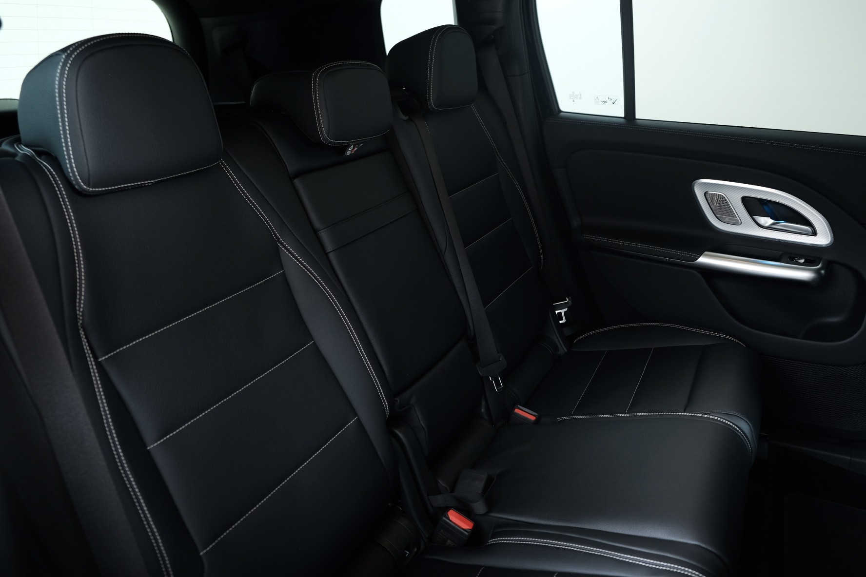 MERCEDES-BENZ GLB 220 4Matic 8G-Tronic - 14