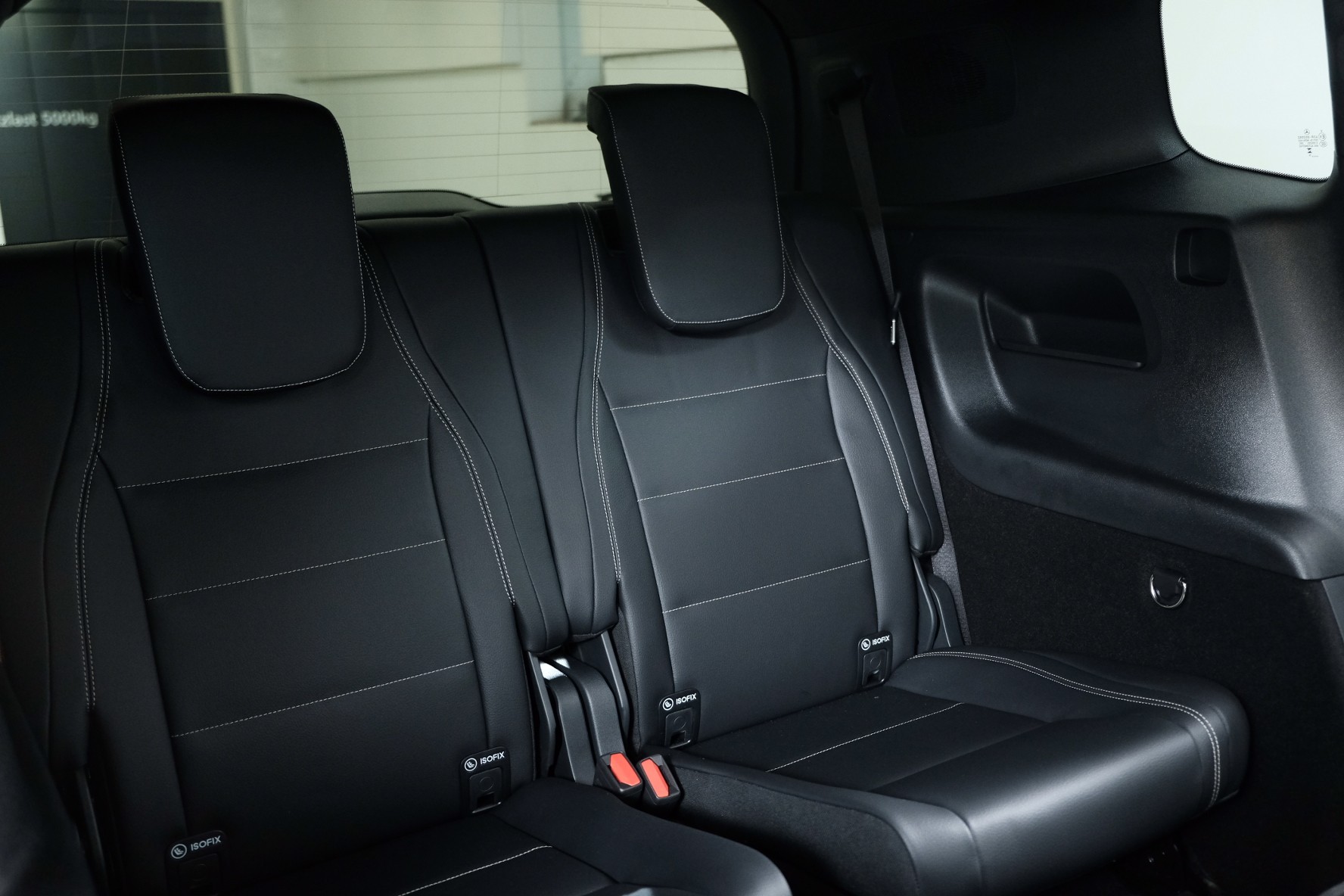 MERCEDES-BENZ GLB 220 4Matic 8G-Tronic - 16