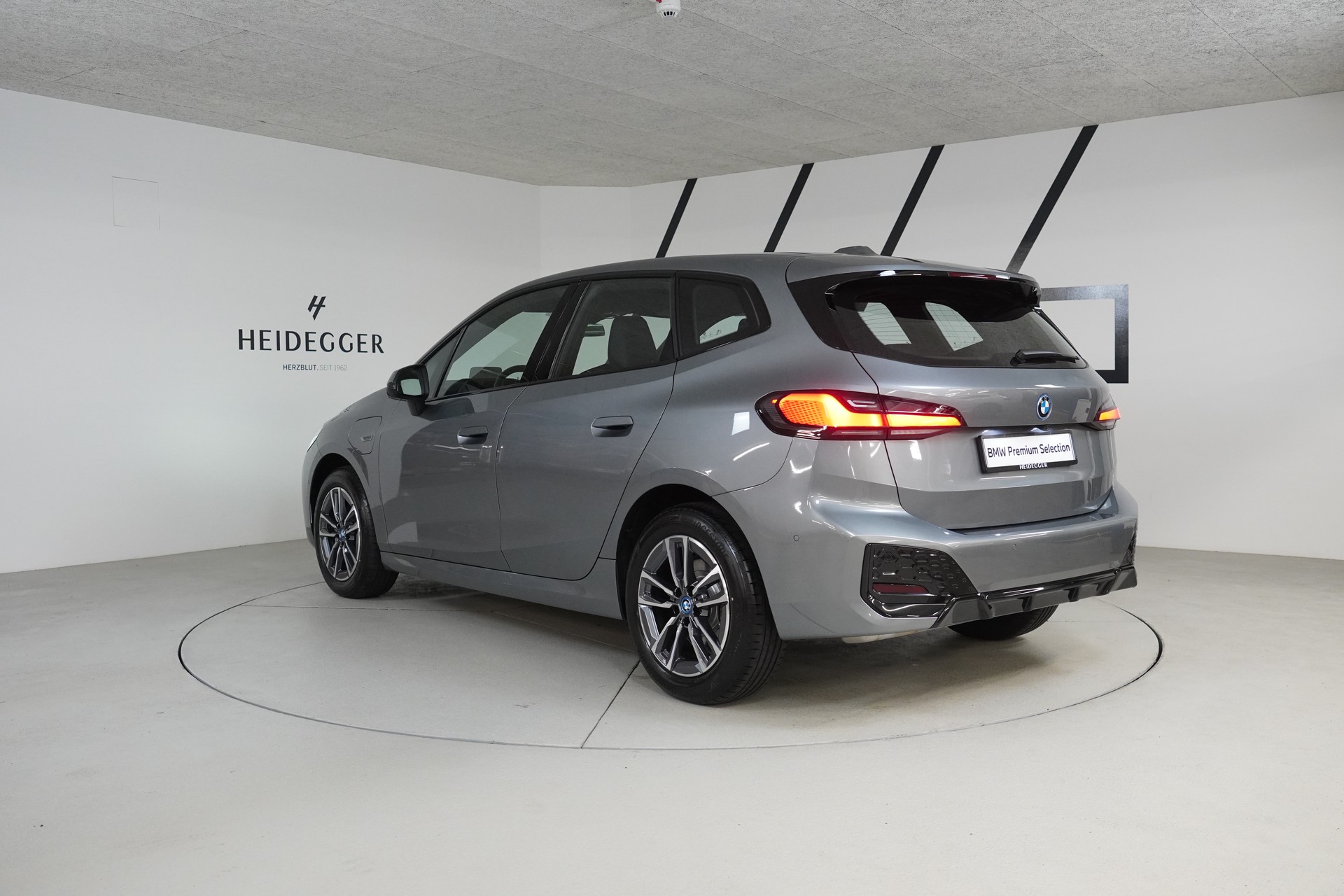 BMW 225e xDrive Active Tourer M Sport - 6