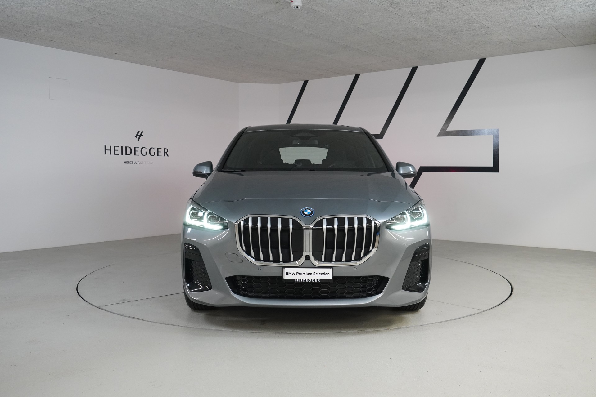 BMW 225e xDrive Active Tourer M Sport - 3
