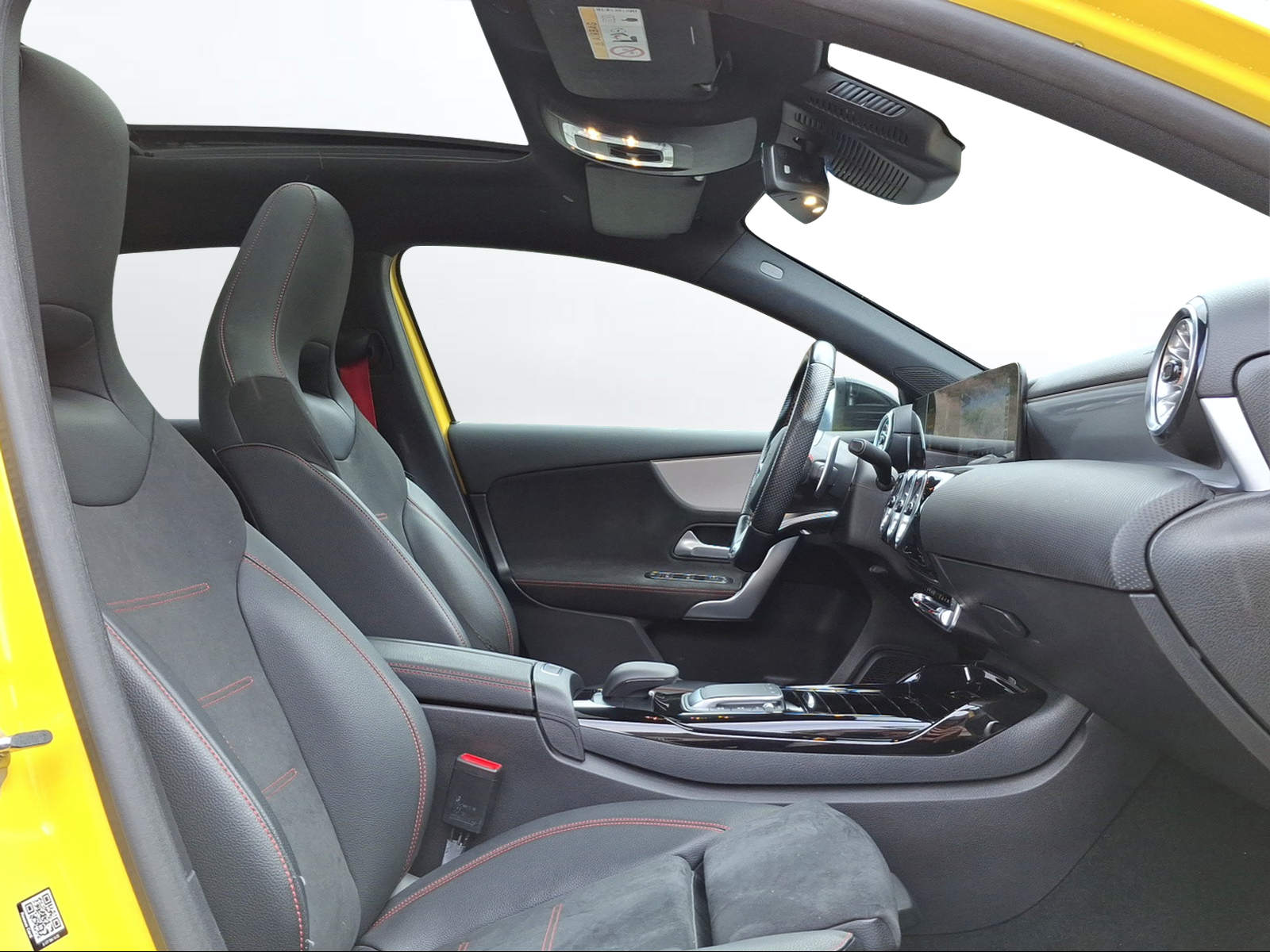 MERCEDES-BENZ A 35 AMG 4Matic Speedshift - 10