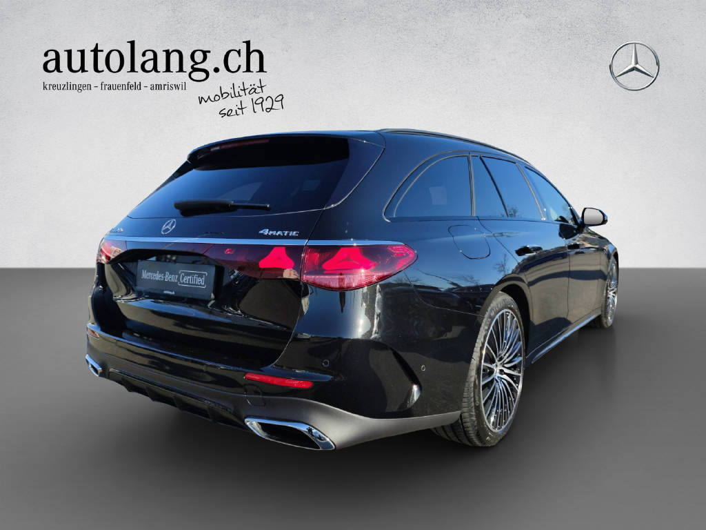 MERCEDES-BENZ E 300 de AMG Line 4Matic T- Modell - 4