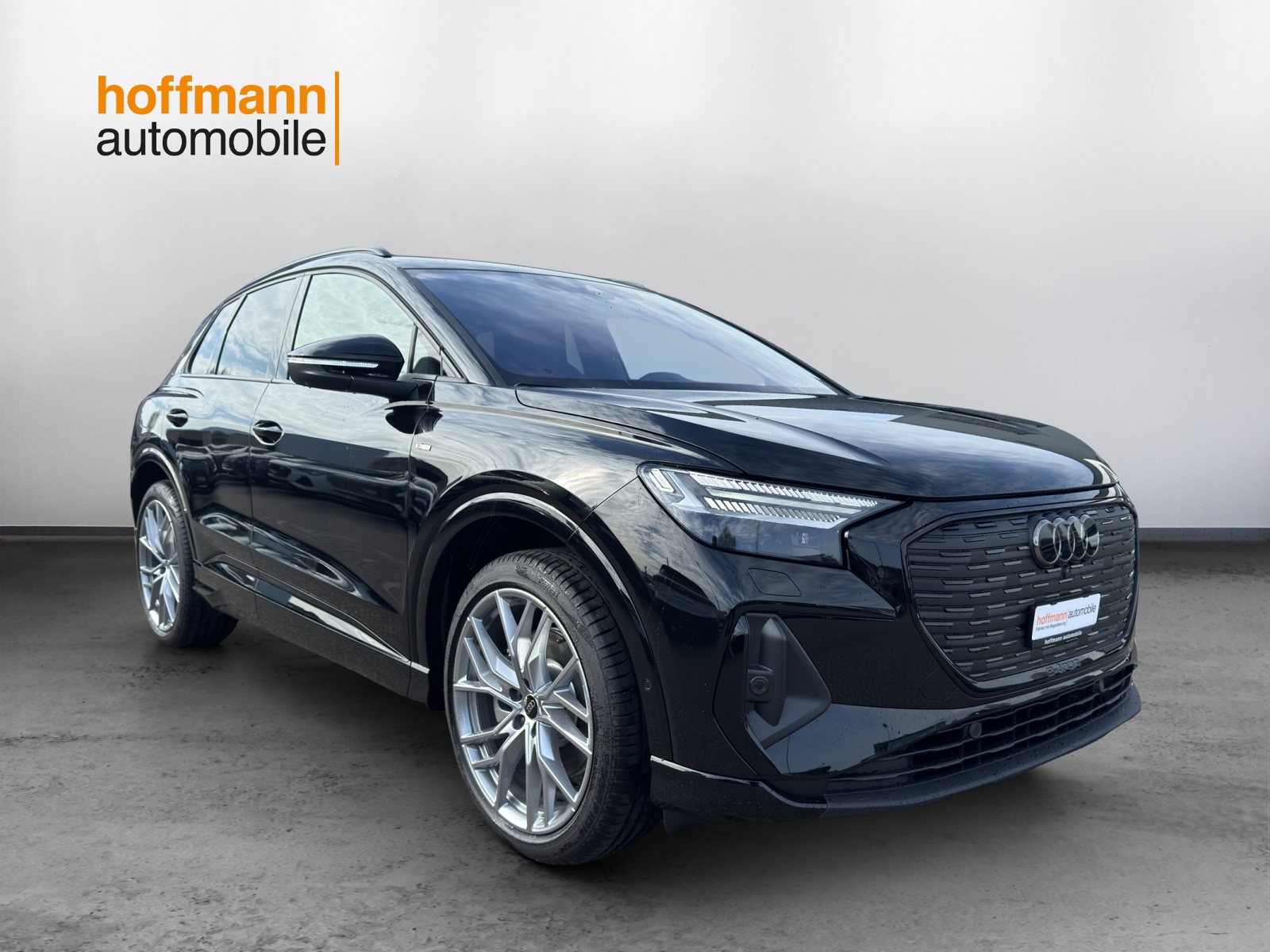 AUDI Q4 e-tron 45 Edition Swiss Ski quattro - 3