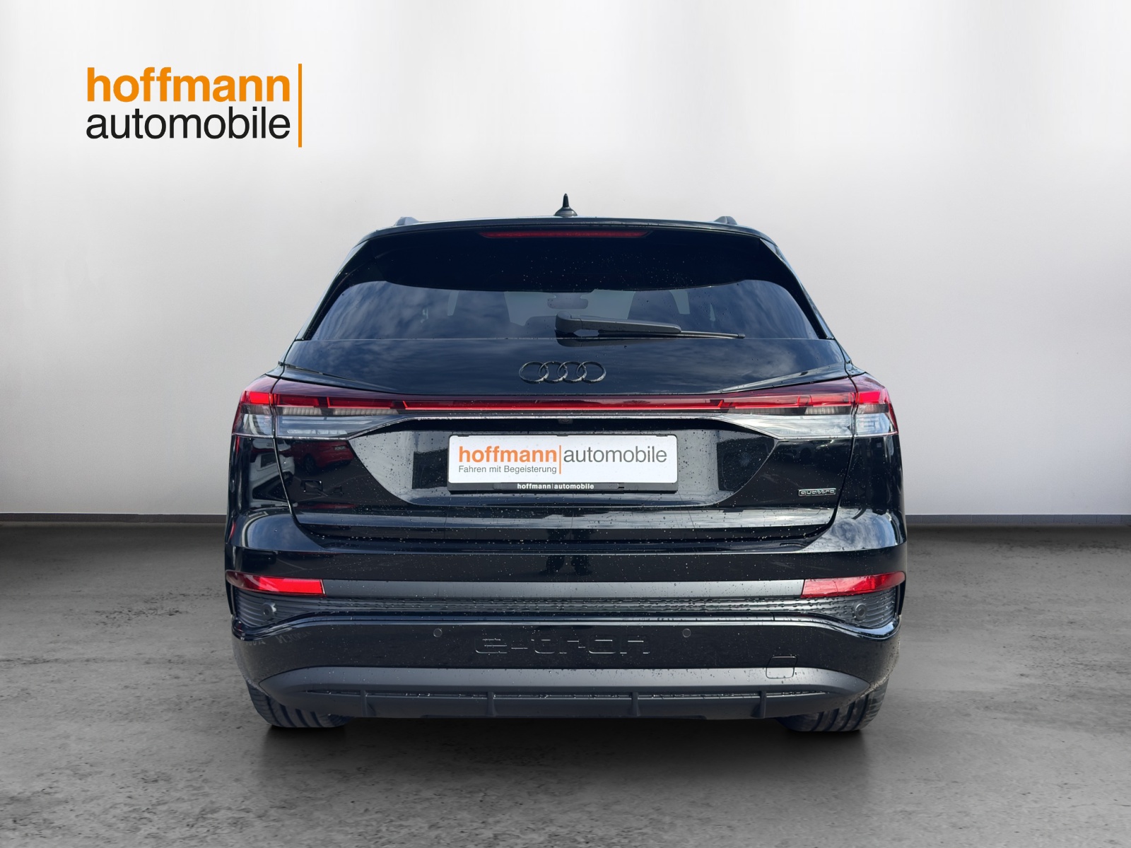 AUDI Q4 e-tron 45 Edition Swiss Ski quattro - 5