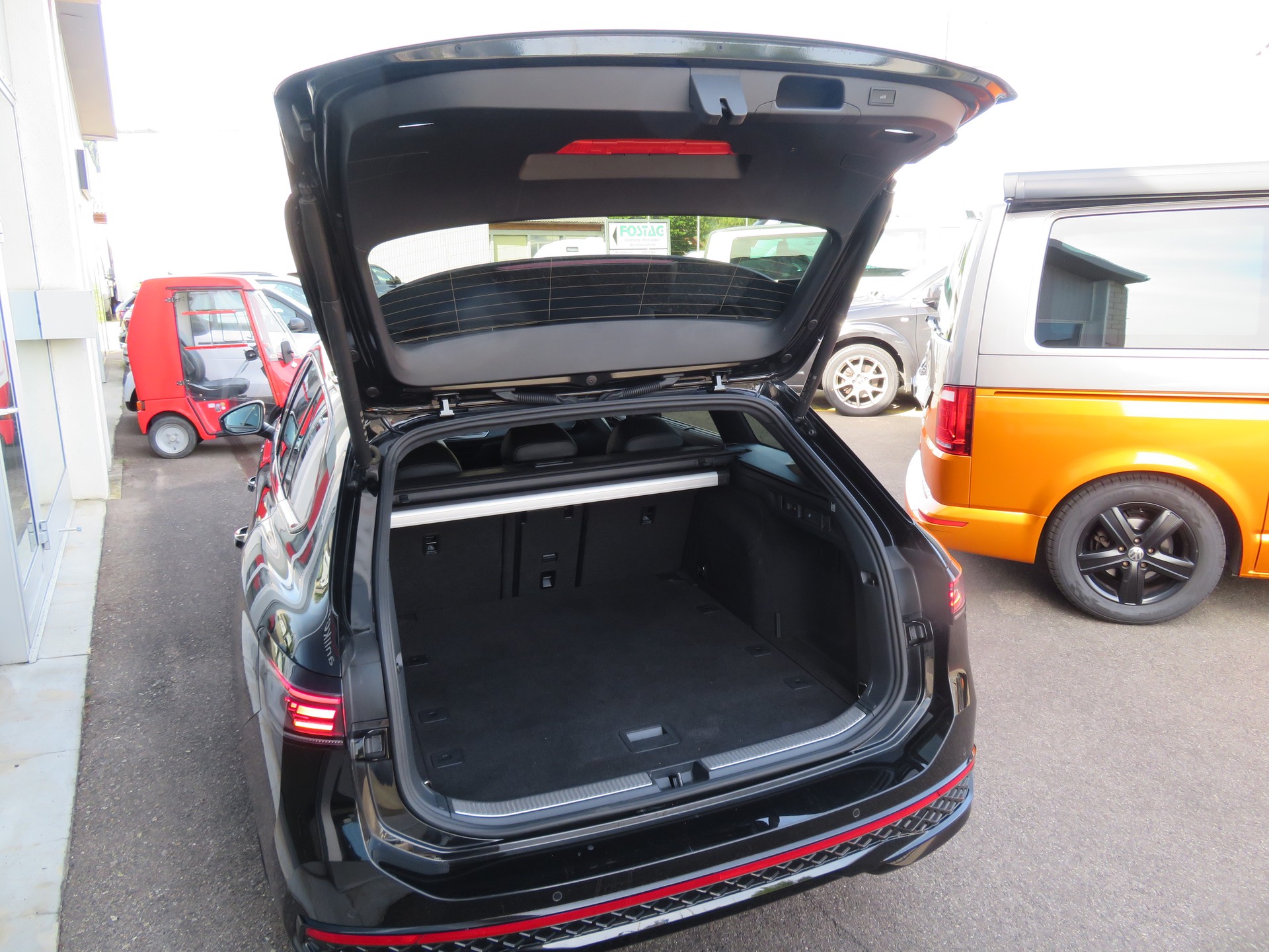 VW Passat Variant 2.0 TSI evo4 R-Line 4 Motion DSG - 4