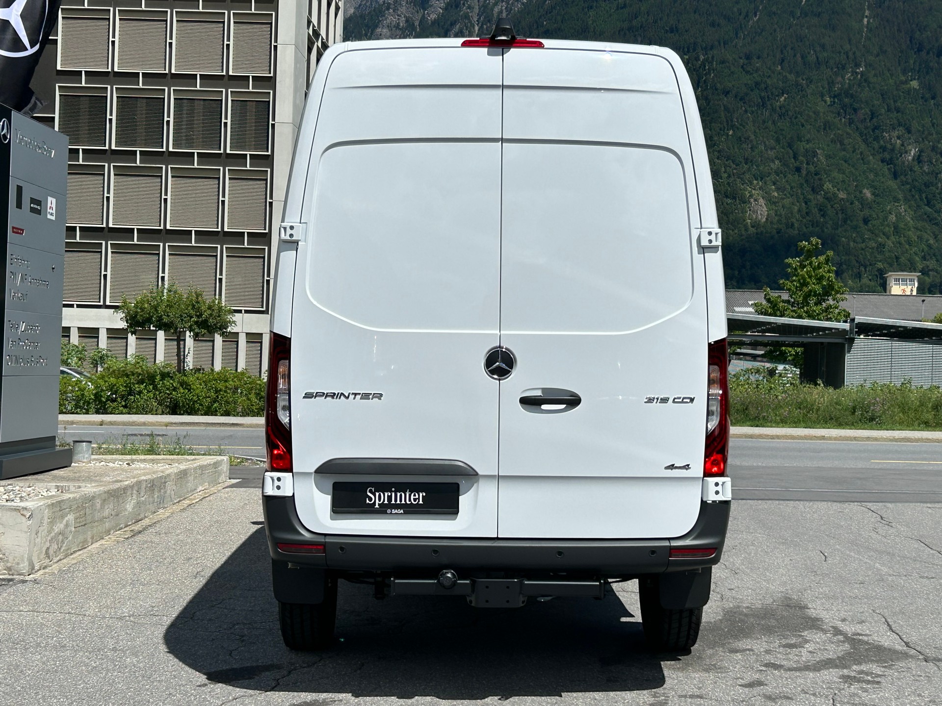 MERCEDES-BENZ Sprinter 319 CDI PRO Kasten Worker 4Matic - 6