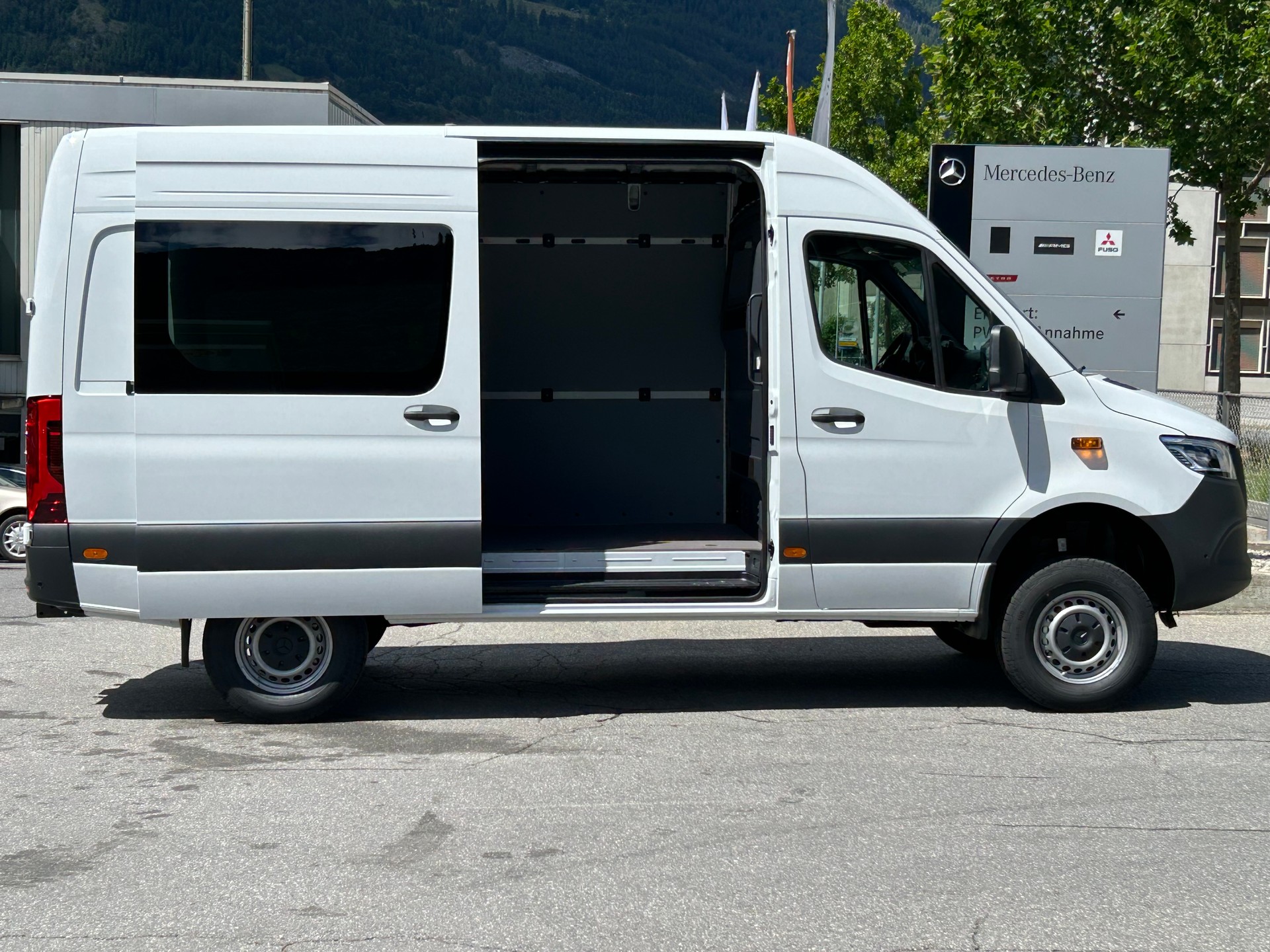 MERCEDES-BENZ Sprinter 319 CDI PRO Kasten Worker 4Matic - 11