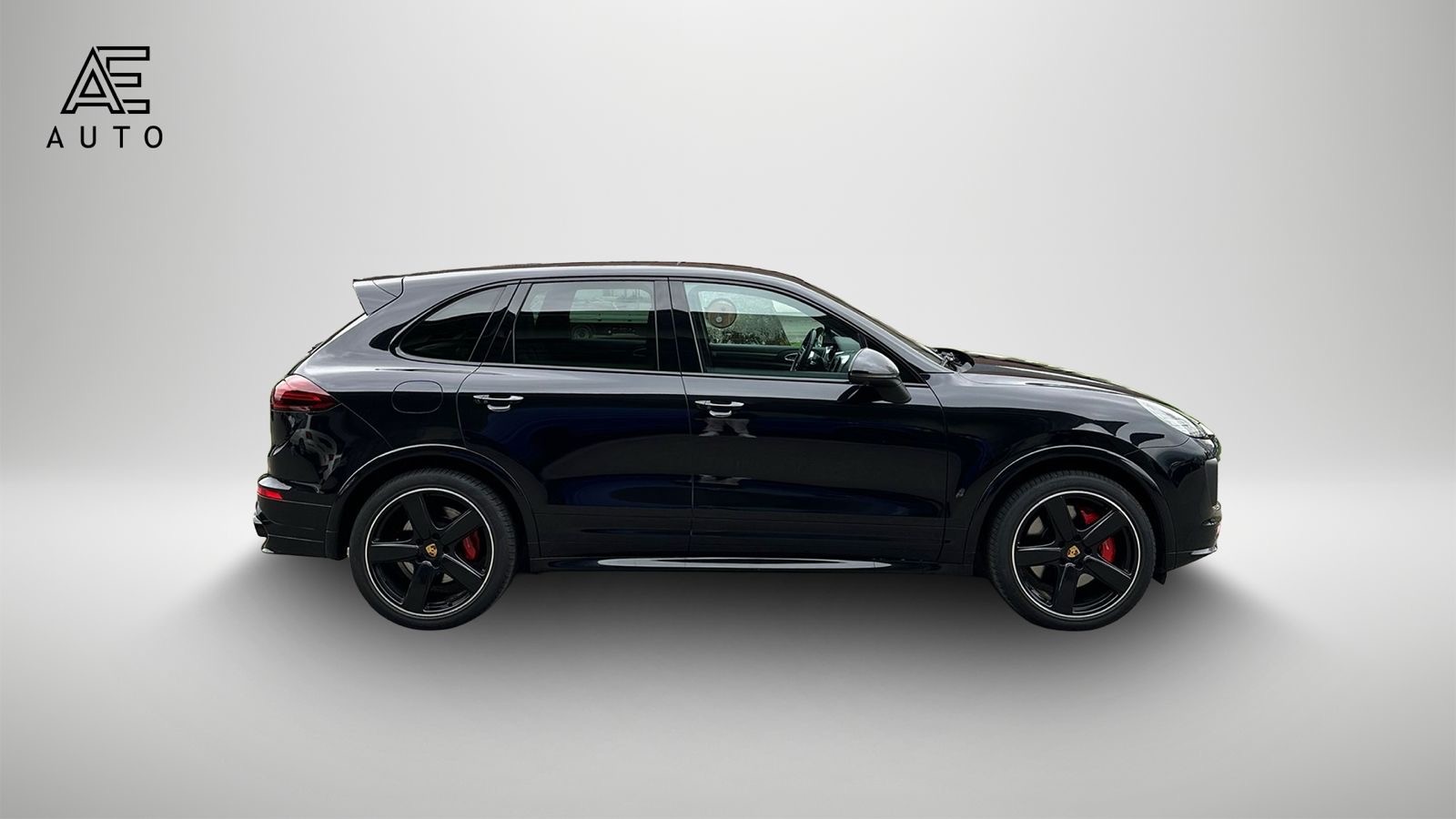 PORSCHE Cayenne GTS - 3