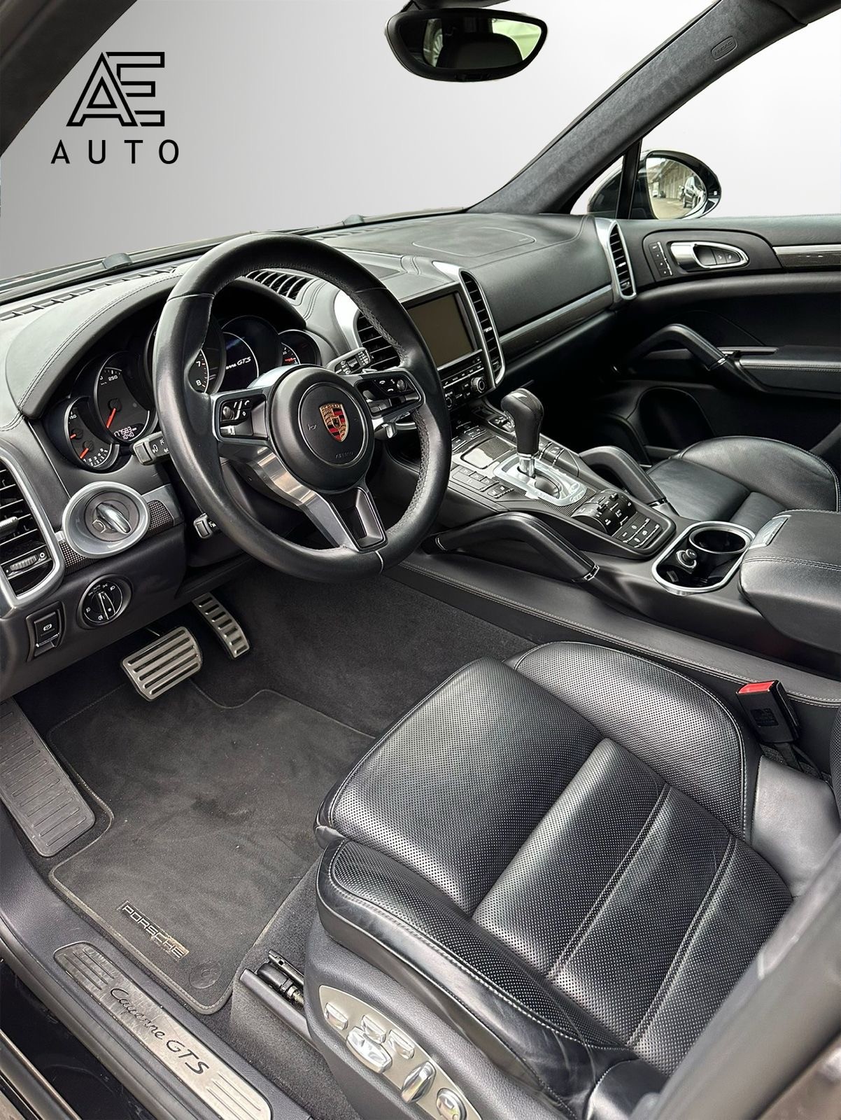 PORSCHE Cayenne GTS - 6