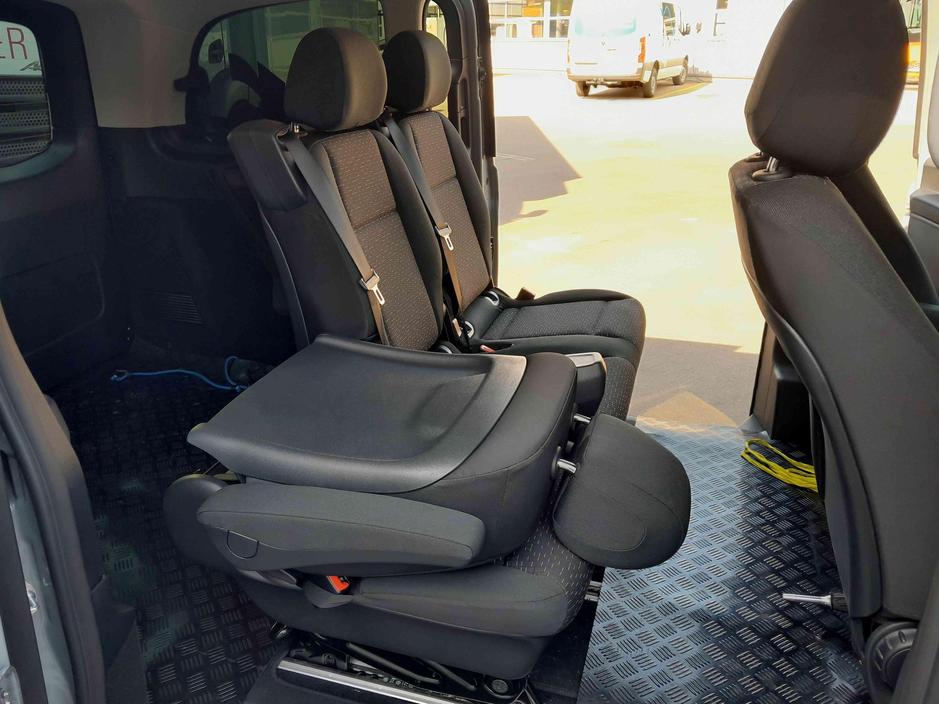 MERCEDES-BENZ Vito 119 CDI KB K 4x4 Tourer Select - 15