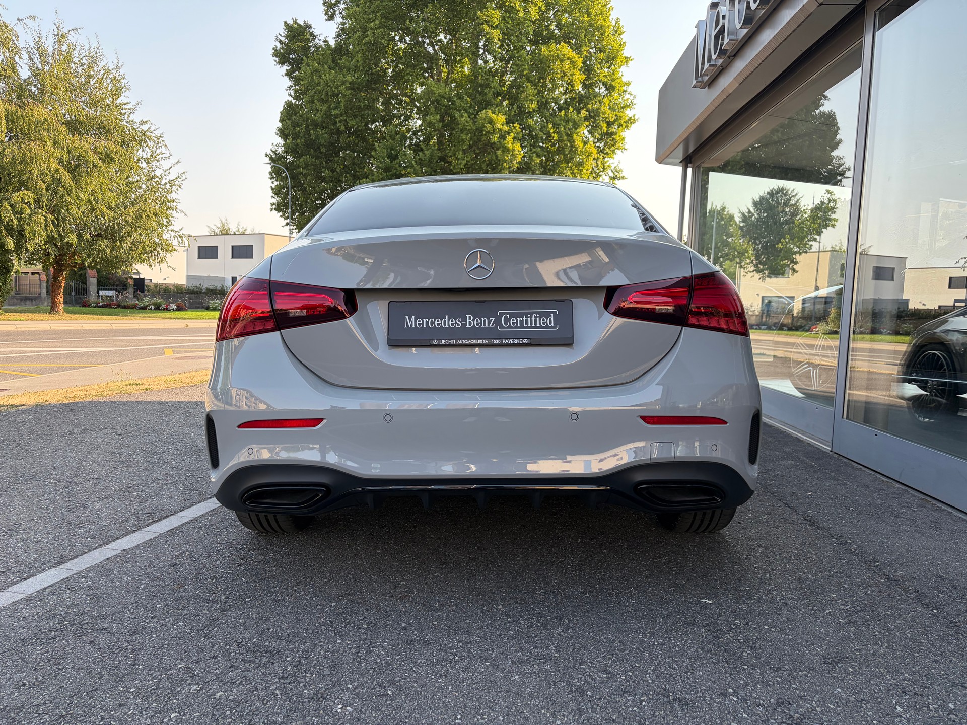 MERCEDES-BENZ A 220 4Matic 8G-DCT Limousine (V177) - 4