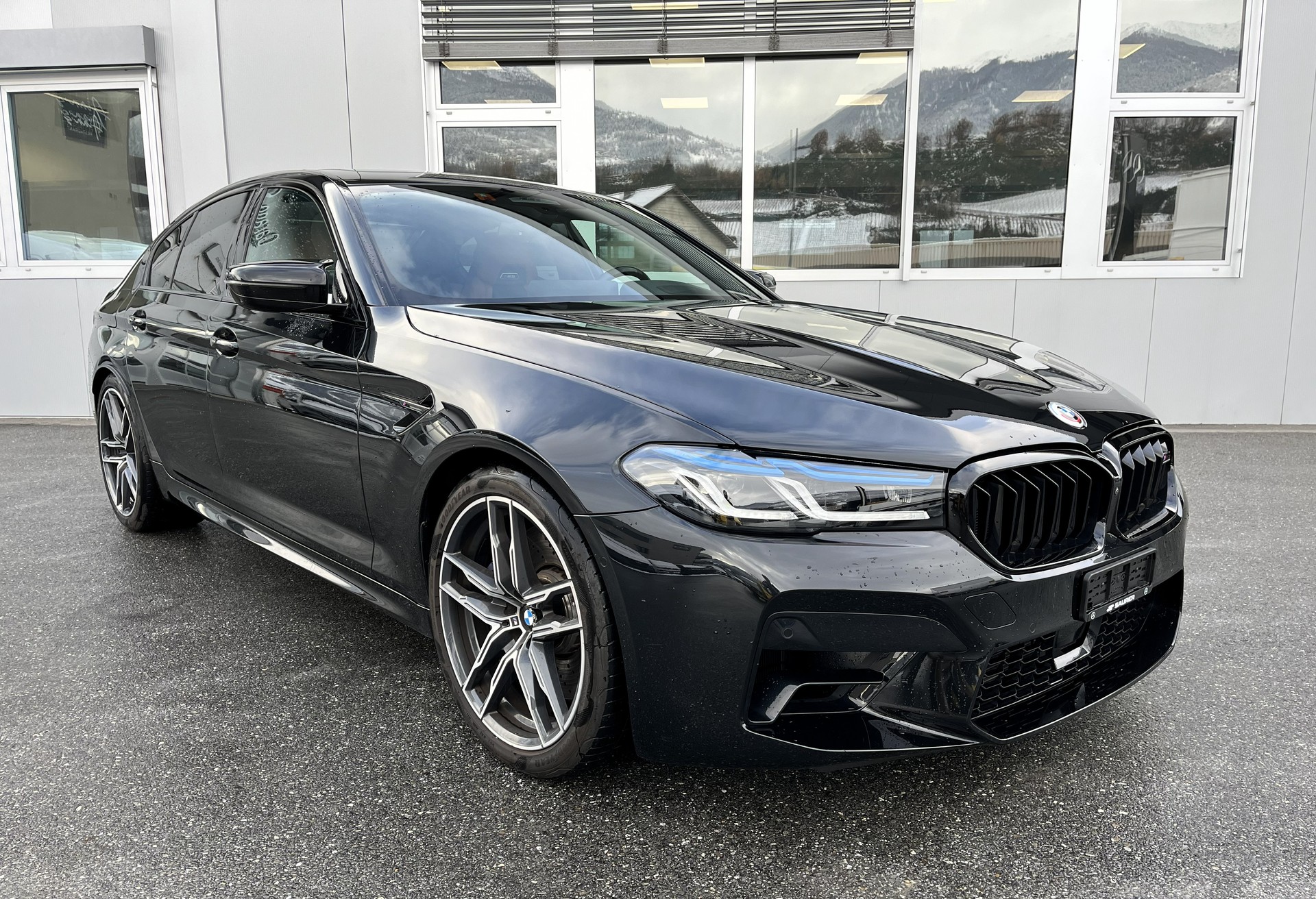 BMW M5 xDrive Competition Drivelogic