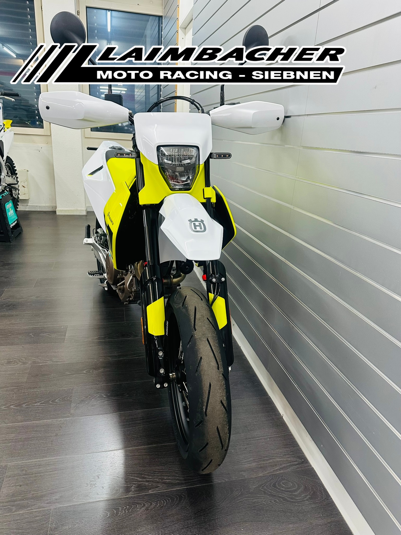 HUSQVARNA 701 Supermoto (35kW) - 4