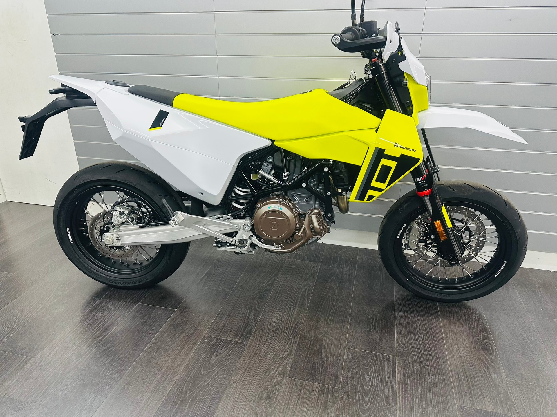 HUSQVARNA 701 Supermoto (35kW) - 7