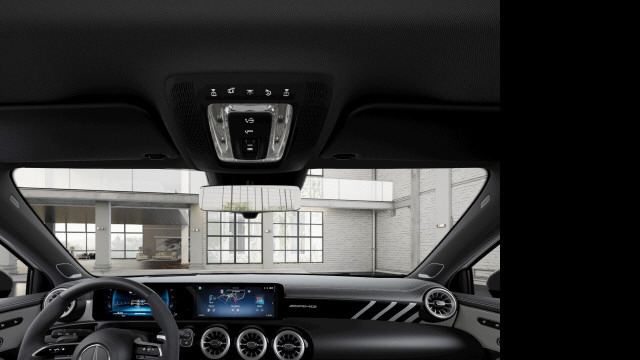 MERCEDES-BENZ A AMG 45 S 4Matic 8G-DCT - 11