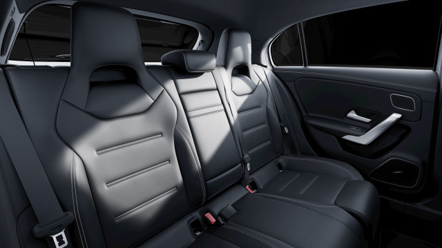 MERCEDES-BENZ A AMG 45 S 4Matic 8G-DCT - 10