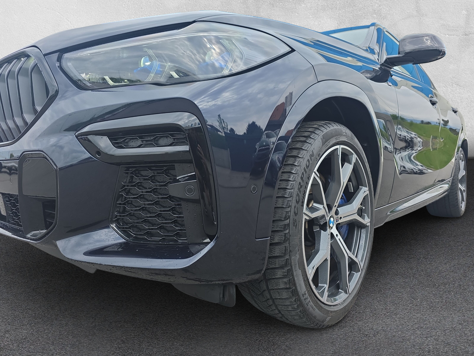 BMW X6 M50i M Sport G06 (CH) AHK 3.5T - 8