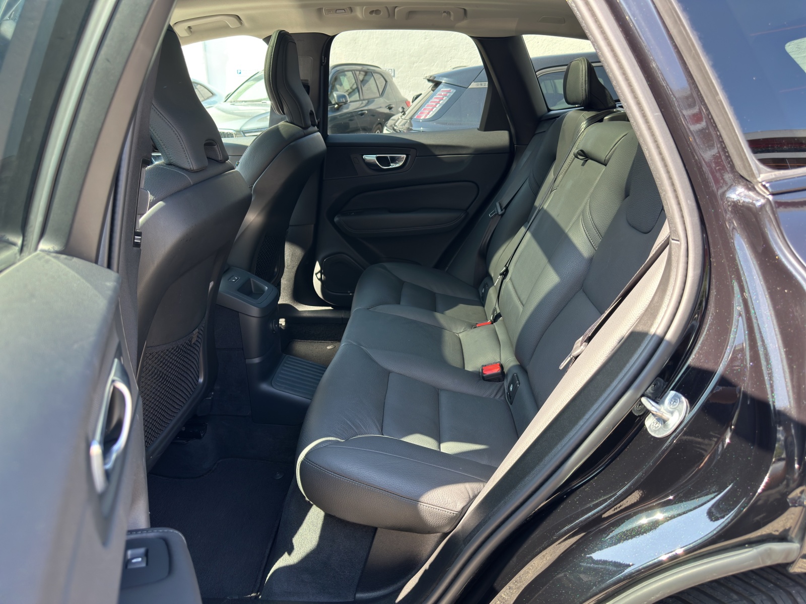 VOLVO XC60 2.0 T6 TE Plus Dark eAWD - 18