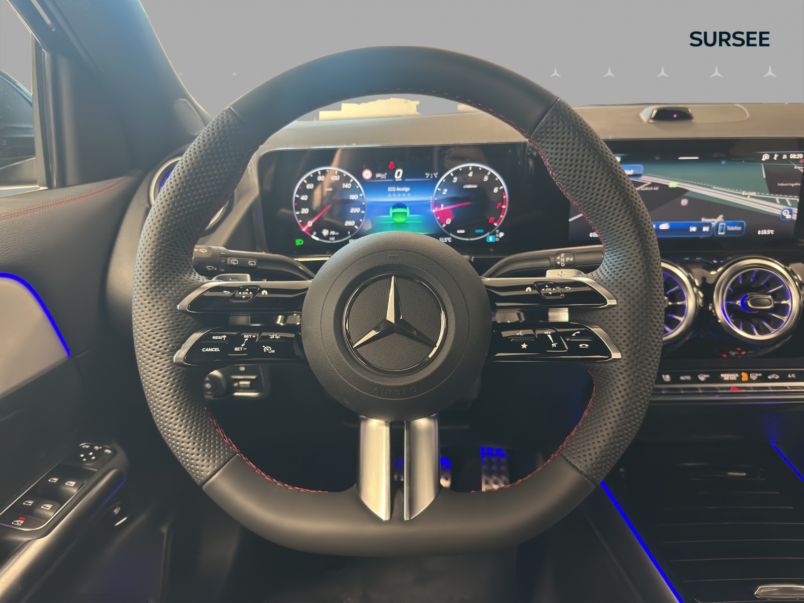 MERCEDES-BENZ GLA 200 Night Star 7G-DCT - 10