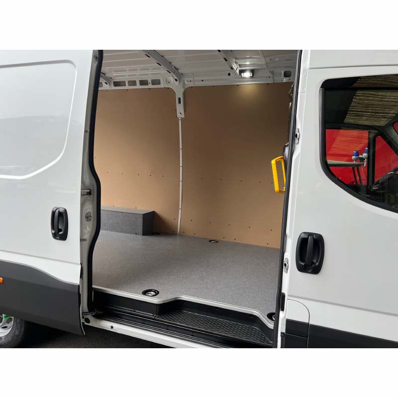 IVECO Daily 35S18HA8V Kaw.3520L H2 3.0 HPI 180 - 13