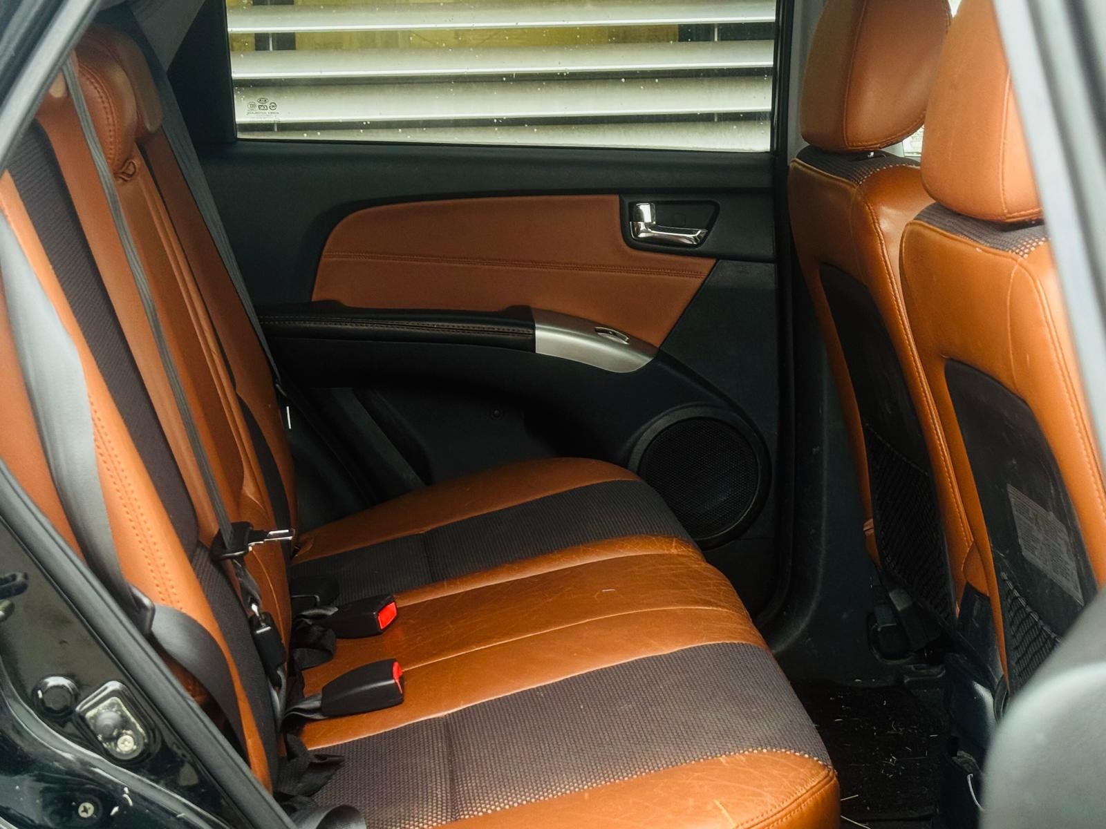 KIA Sportage 2.7 V6 Trend - 3