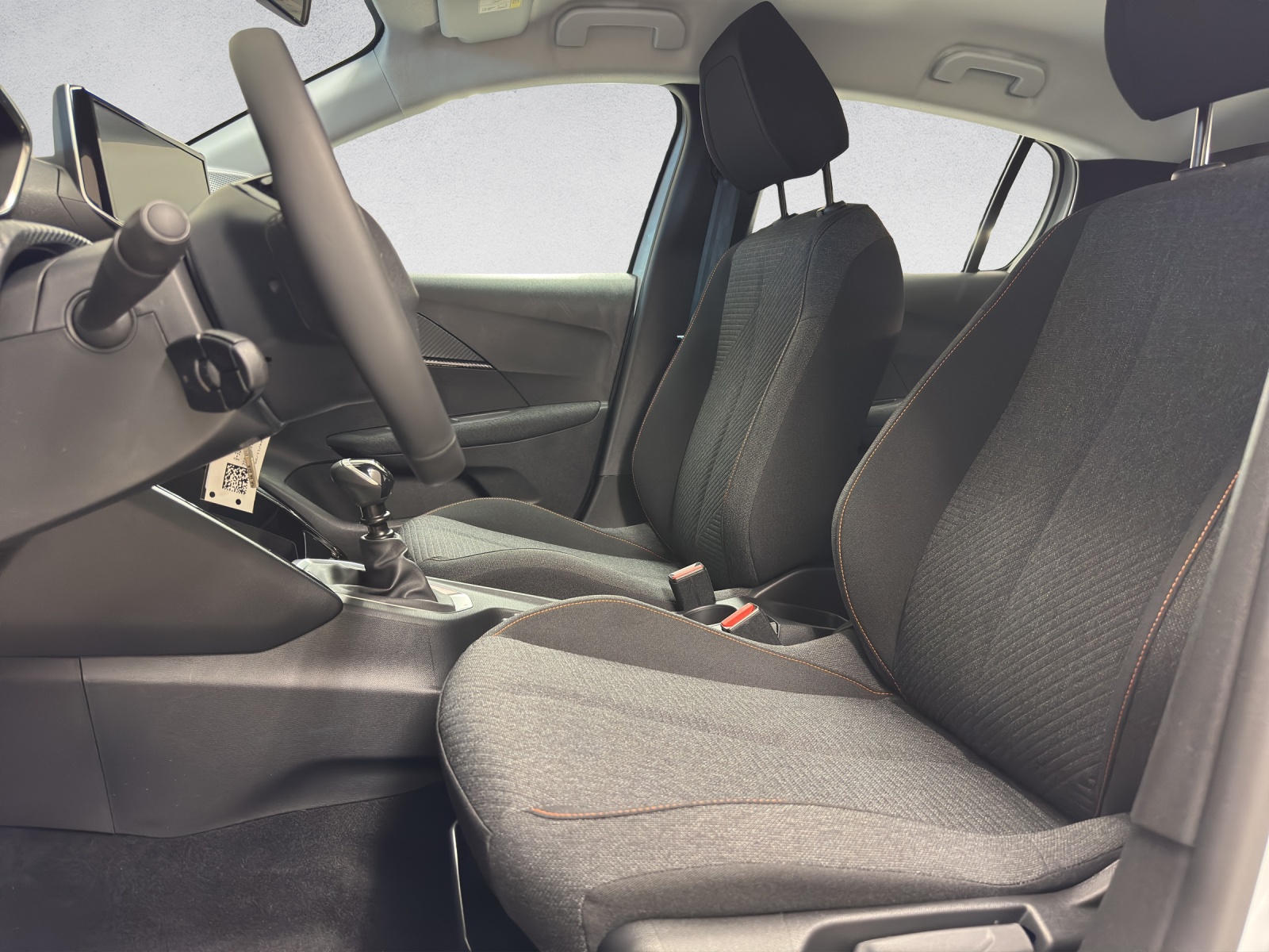 PEUGEOT 208 1.2 PureTech Style - 12