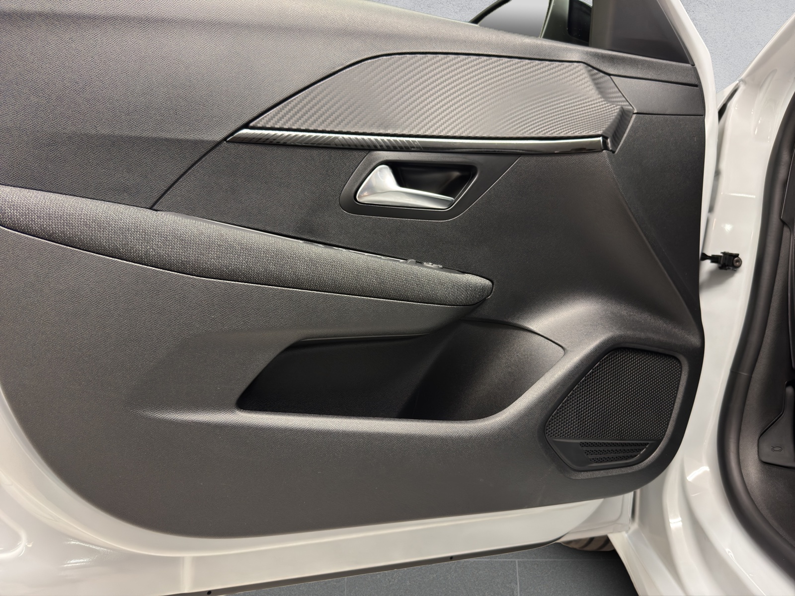 PEUGEOT 208 1.2 PureTech Style - 15