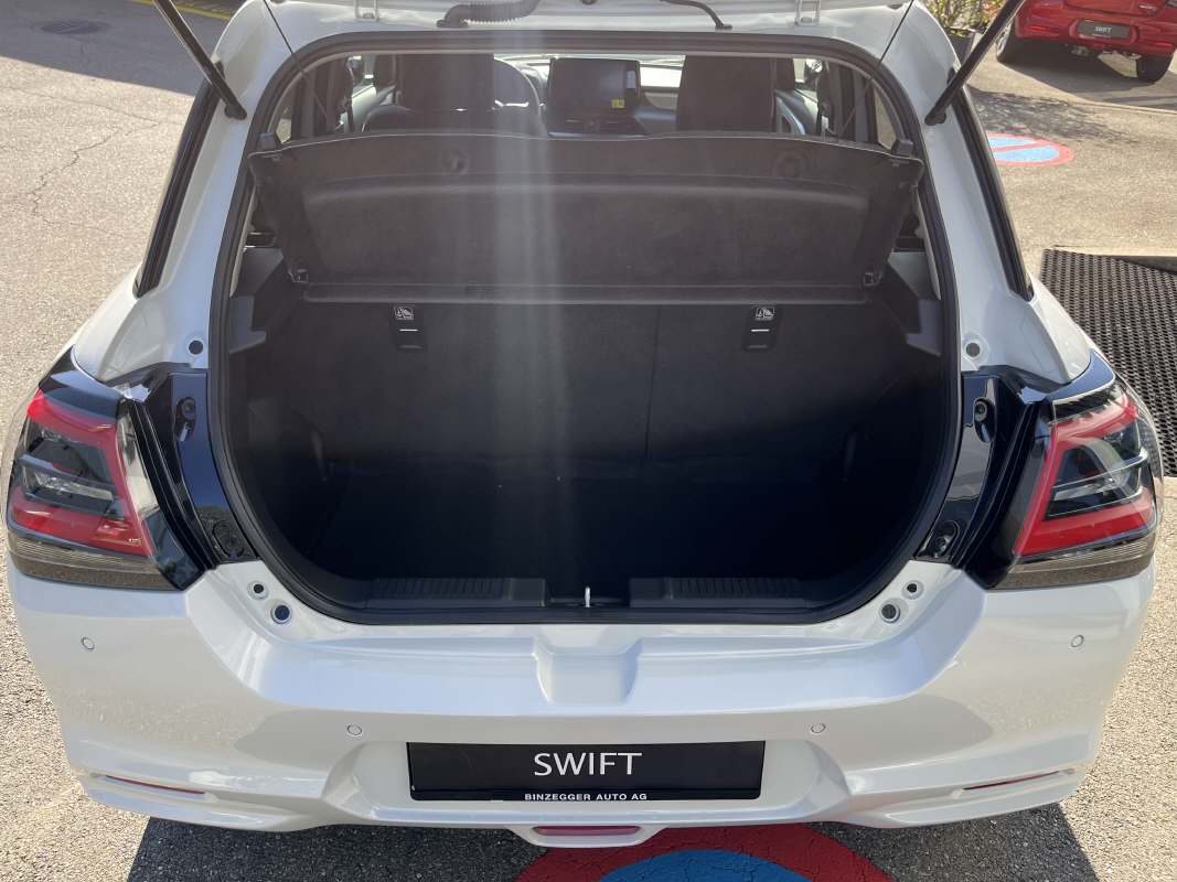 SUZUKI Swift 1.2 Tradizio Top Hybrid 4x4 - 5