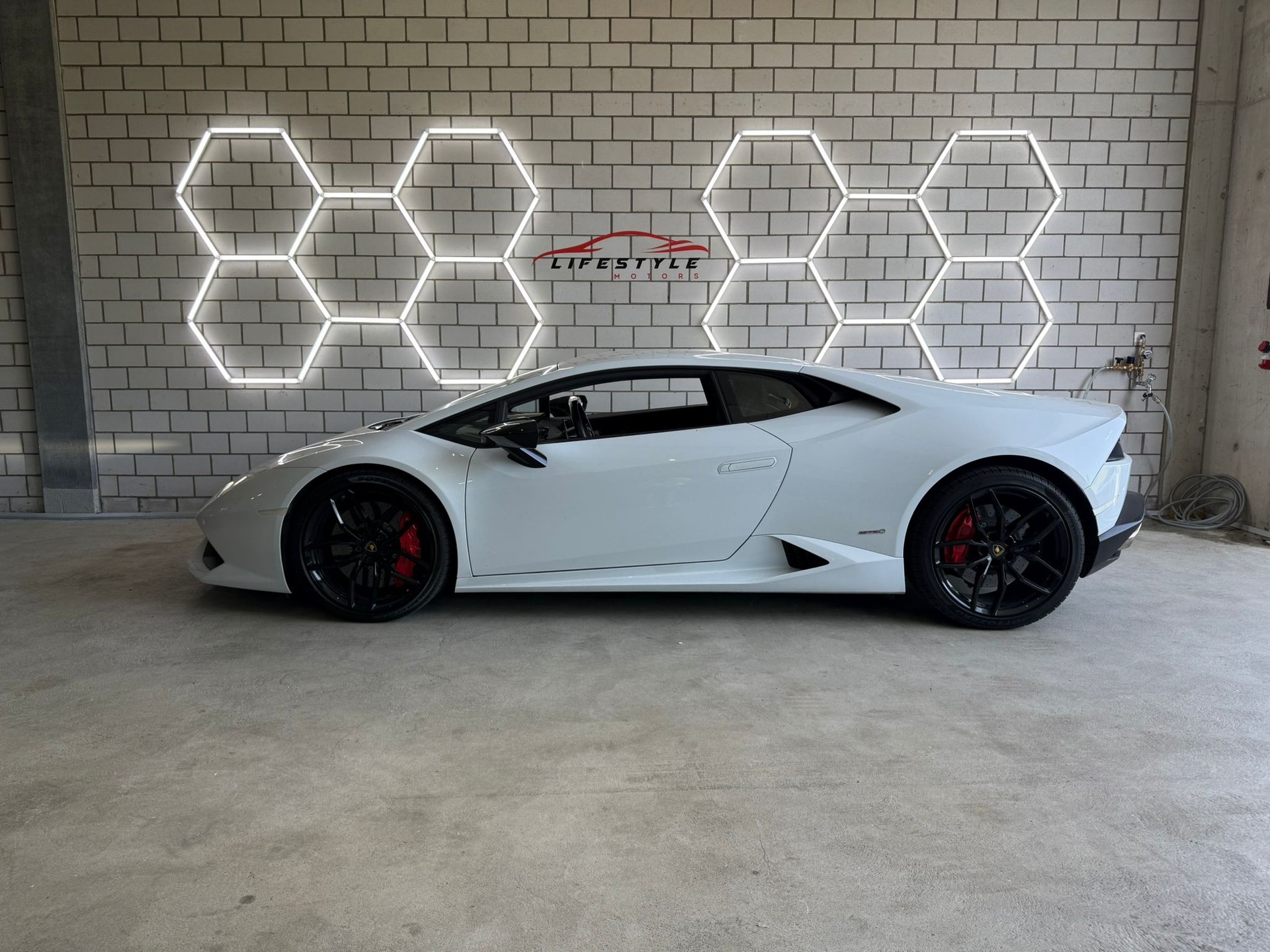LAMBORGHINI Huracan LP610-4 Coupé DCT CH-Fahrzeug - 2