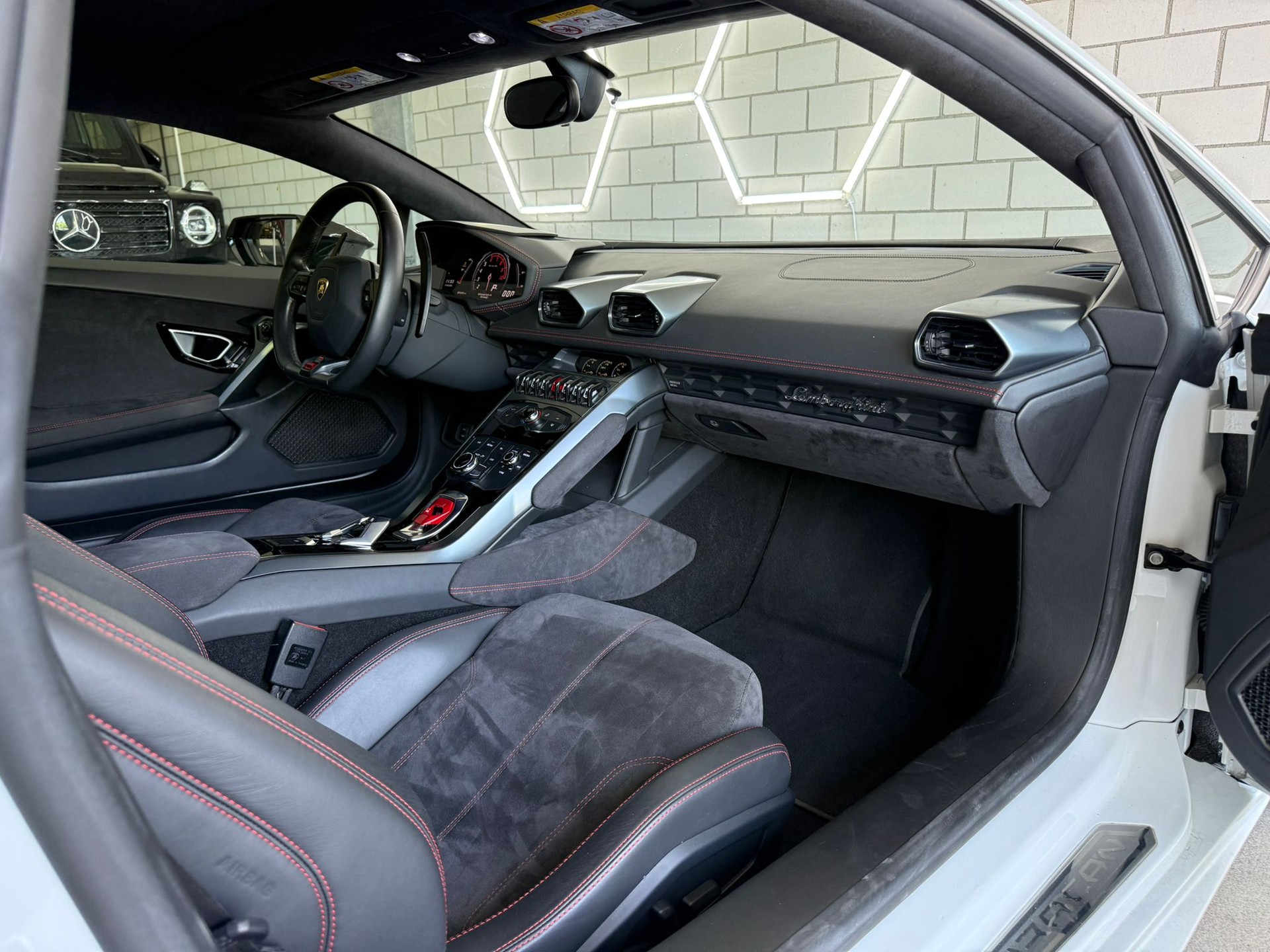 LAMBORGHINI Huracan LP610-4 Coupé DCT CH-Fahrzeug - 8