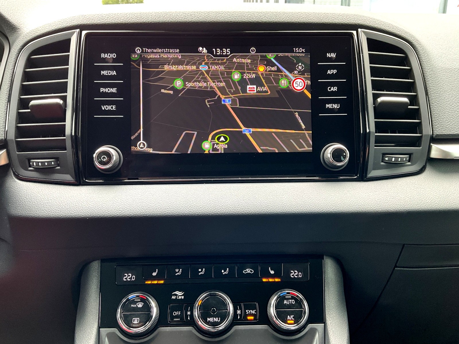 SKODA Karoq 1.5 TSI Selection DSG - 9