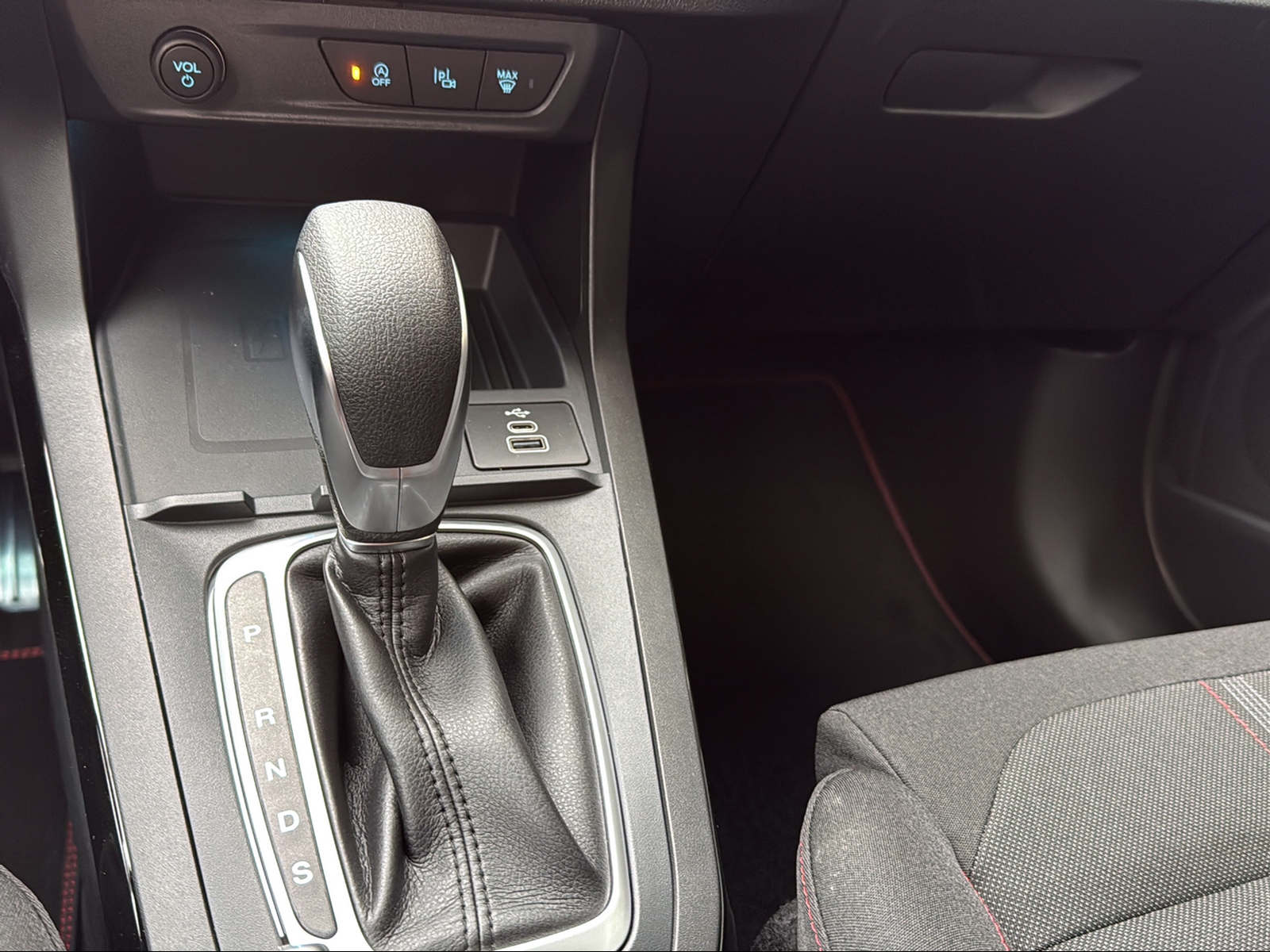 FORD Puma 1.0 EcoB Hybrid 155 ST-Line - 9