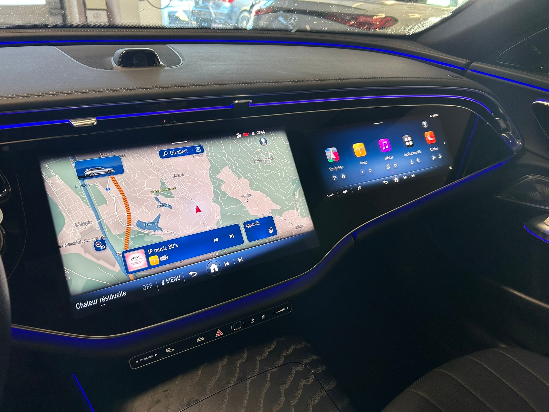 MERCEDES-BENZ E 200 T 9G-Tronic 4Matic AMG Line - 16