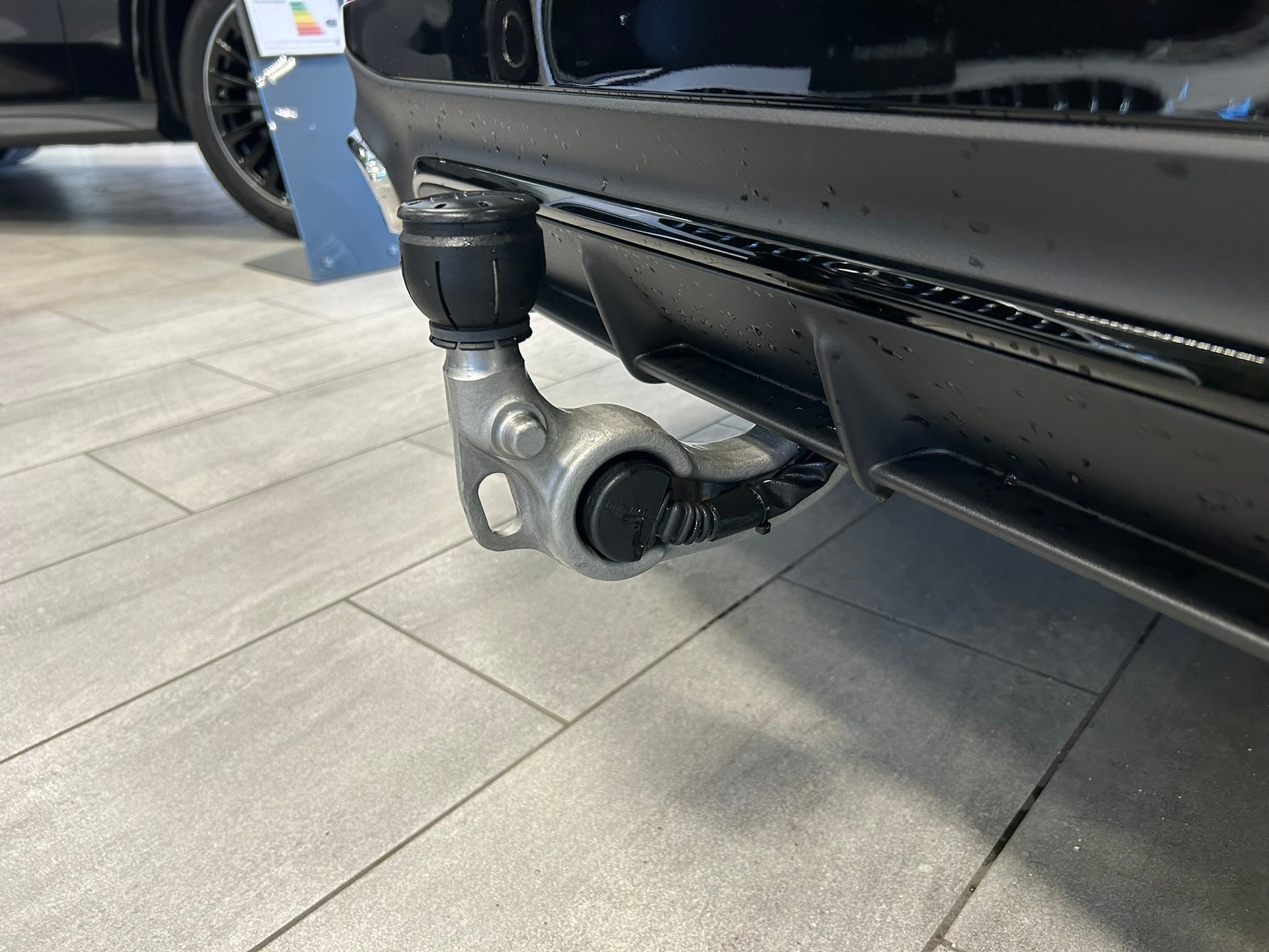 MERCEDES-BENZ E 200 T 9G-Tronic 4Matic AMG Line - 22