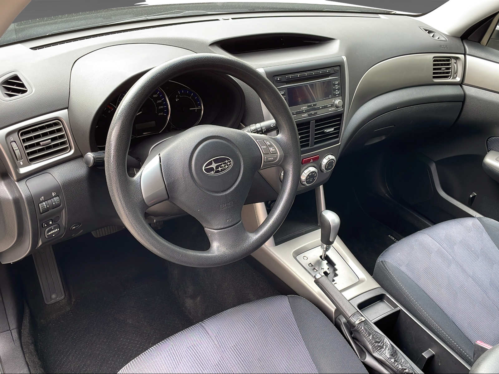 SUBARU Forester Station 2.0 X Swiss Special - 6