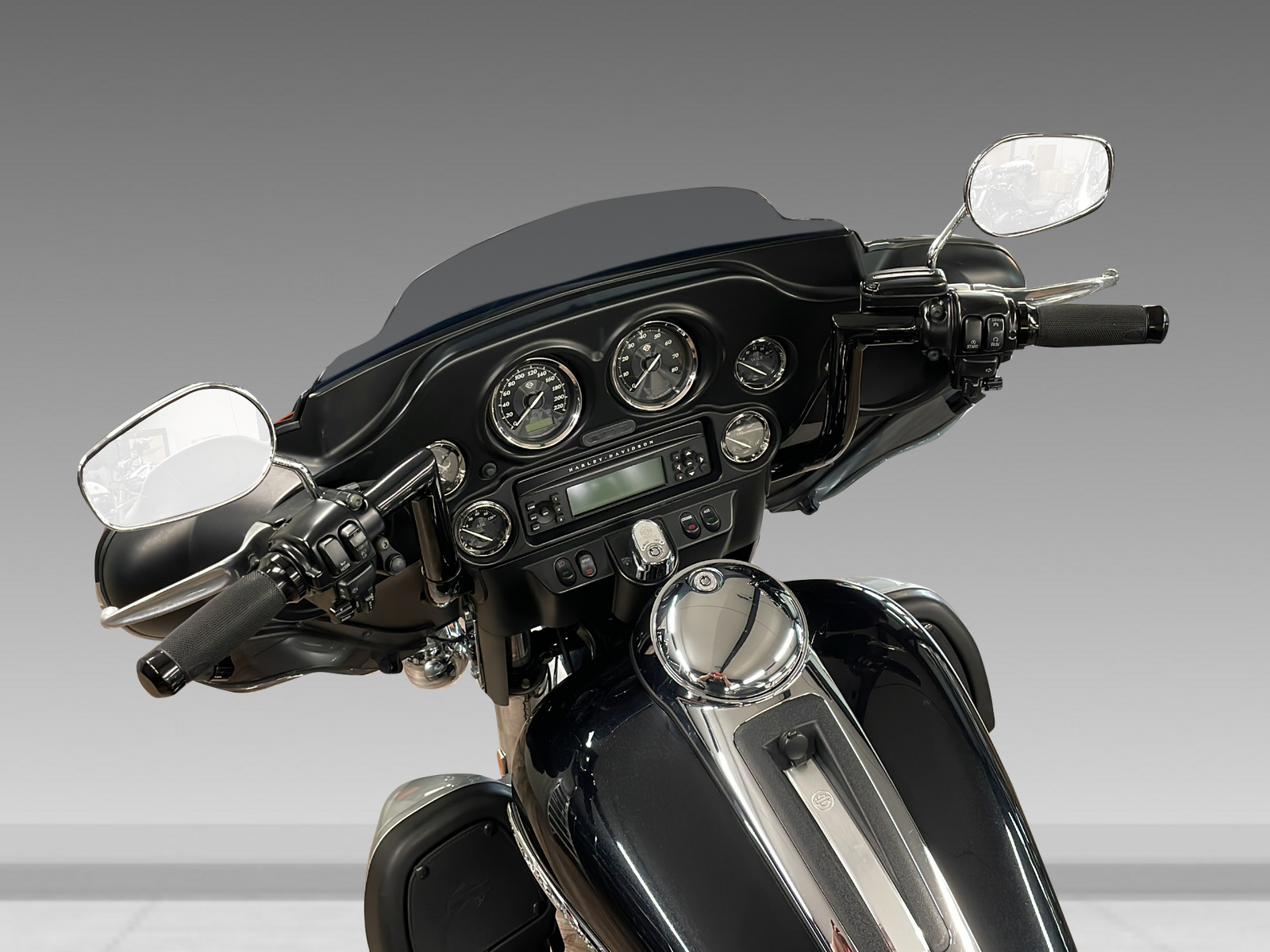 HARLEY-DAVIDSON FLHTK Electra Glide Ultra Limited Anniversary - 8