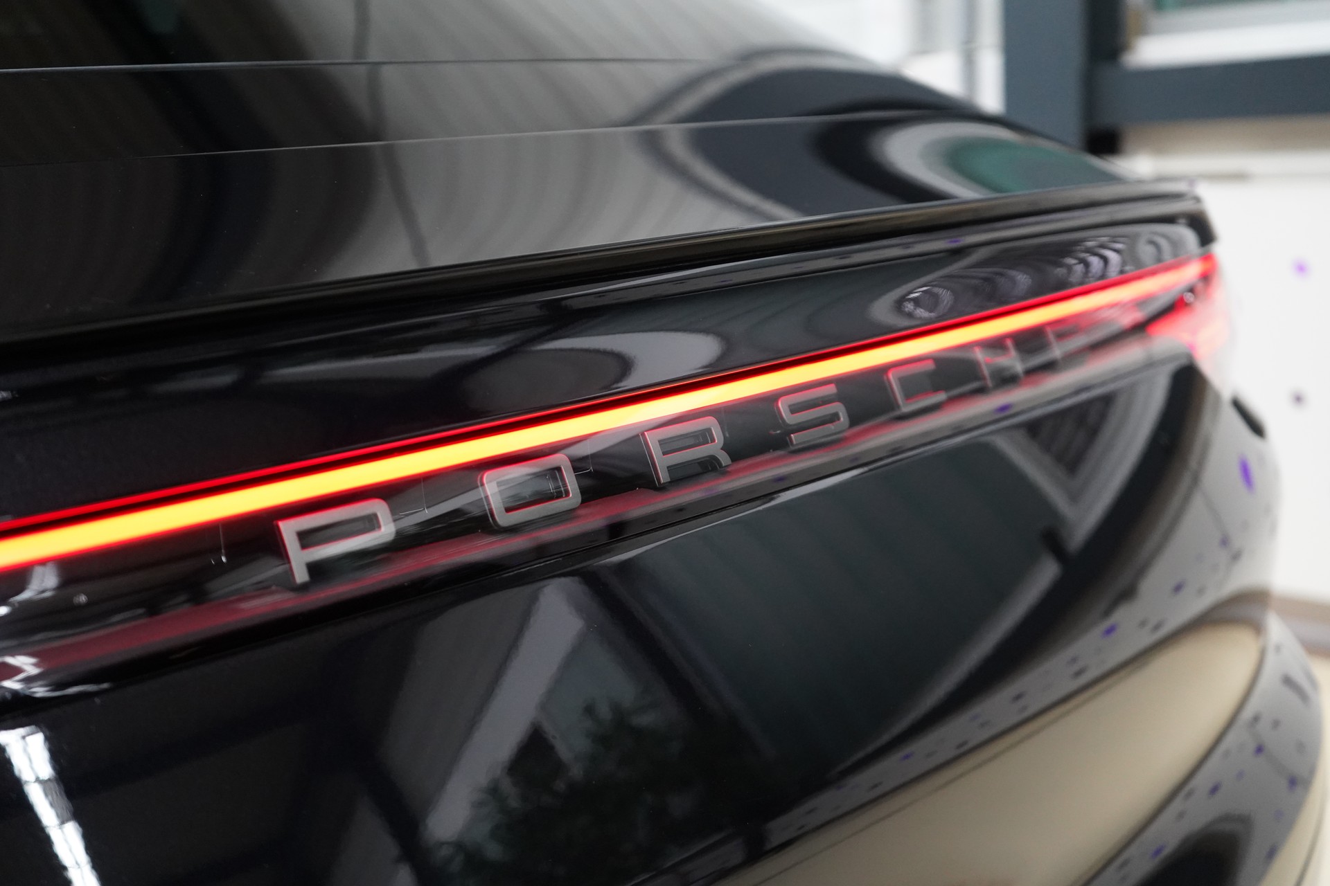 PORSCHE Cayenne Coupé Platinum Edition - 12