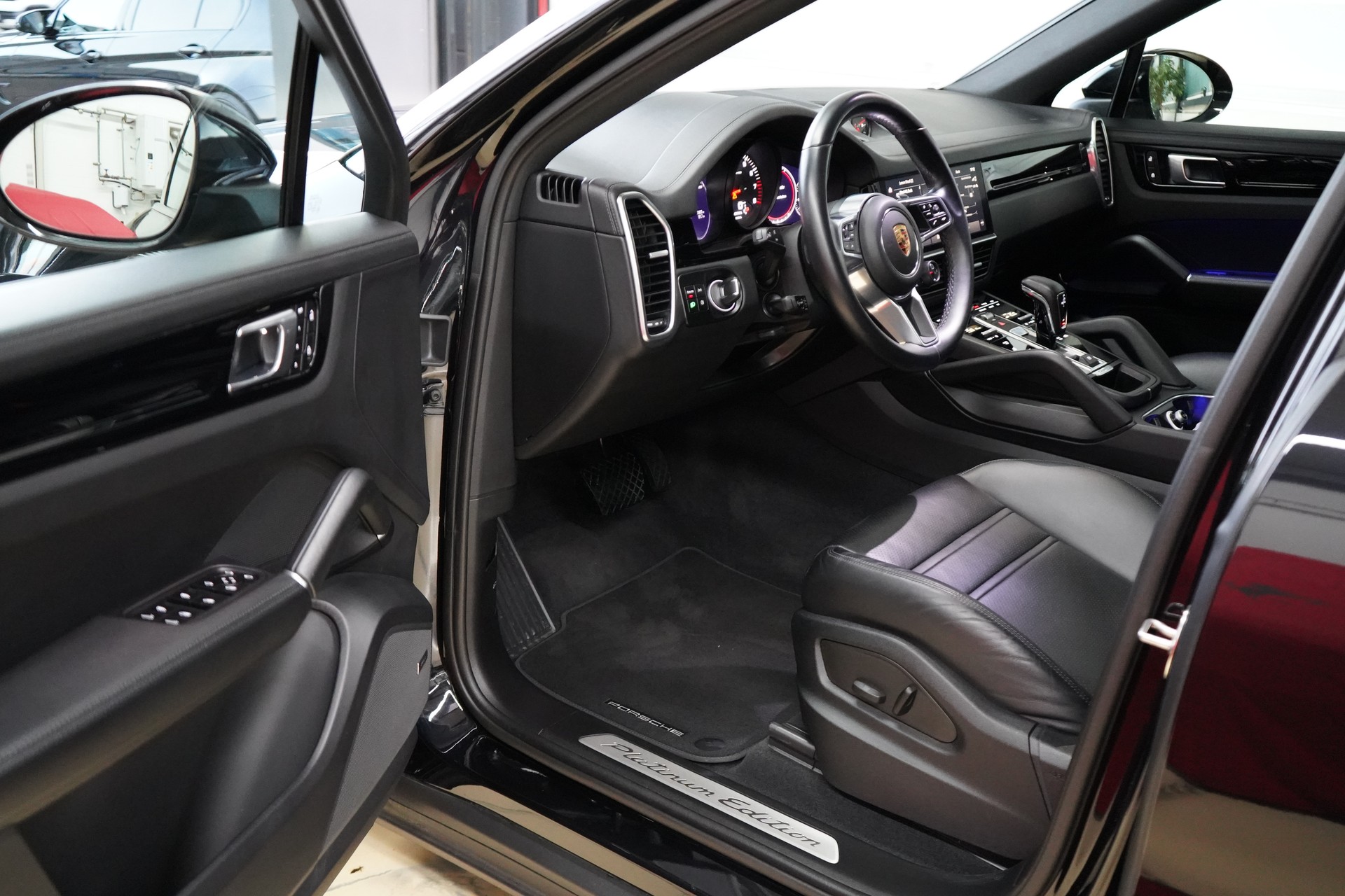 PORSCHE Cayenne Coupé Platinum Edition - 17