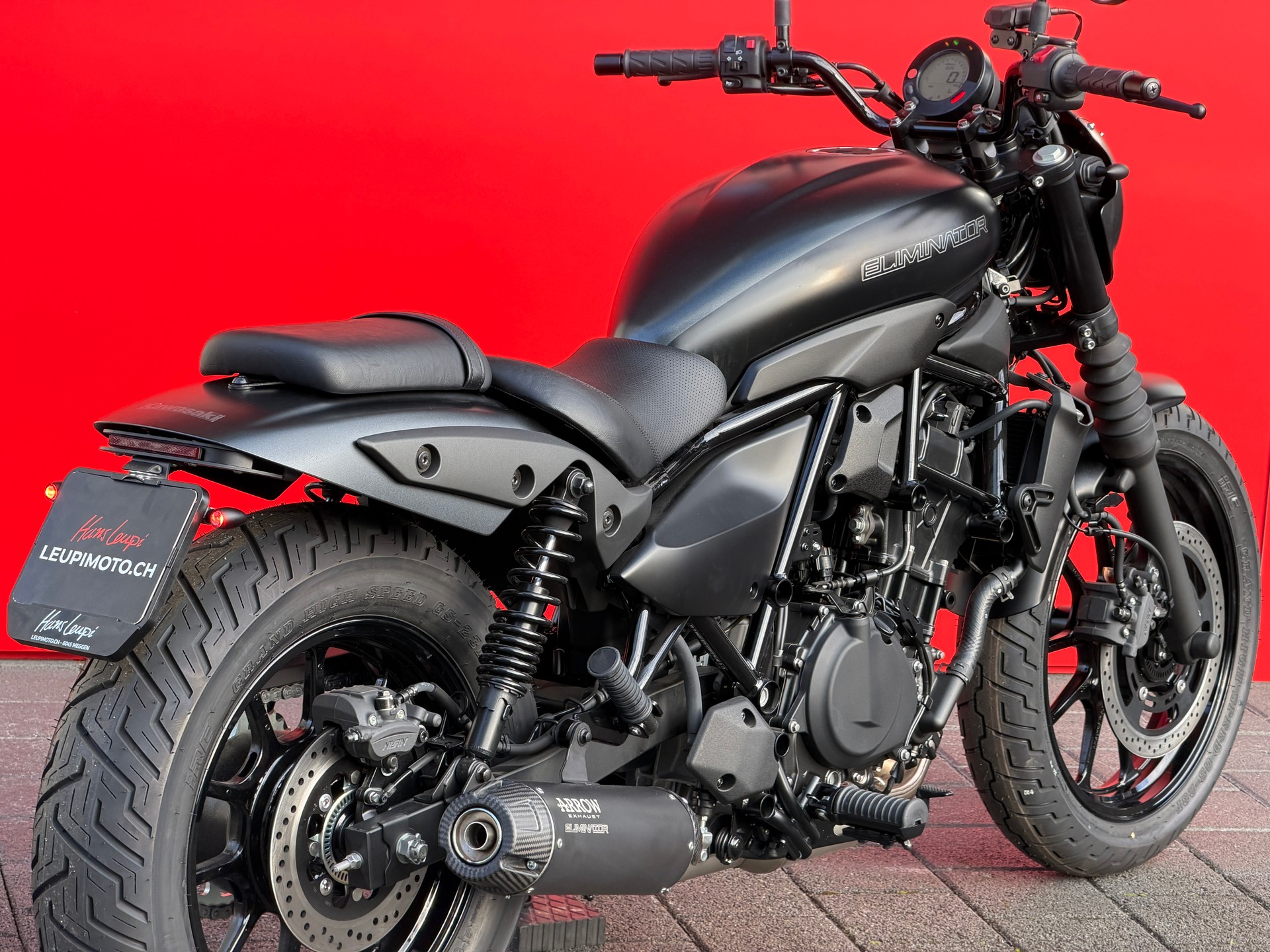 KAWASAKI Eliminator 500 SE Custom - 3